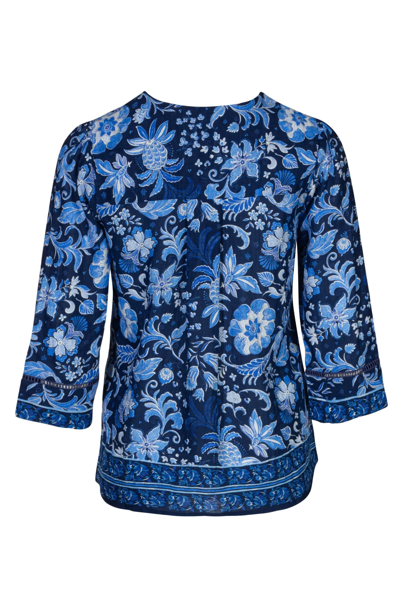 3/4 sleeve Top with ladder lace | Navy Garden Border | 6545A1 StaticFreeLining Wide Glow