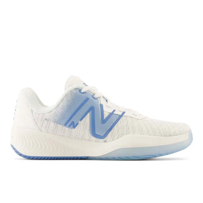 Adaptive Fit High Rebound Padding Womens New Balance FuelCell 996V5 in White/Blue