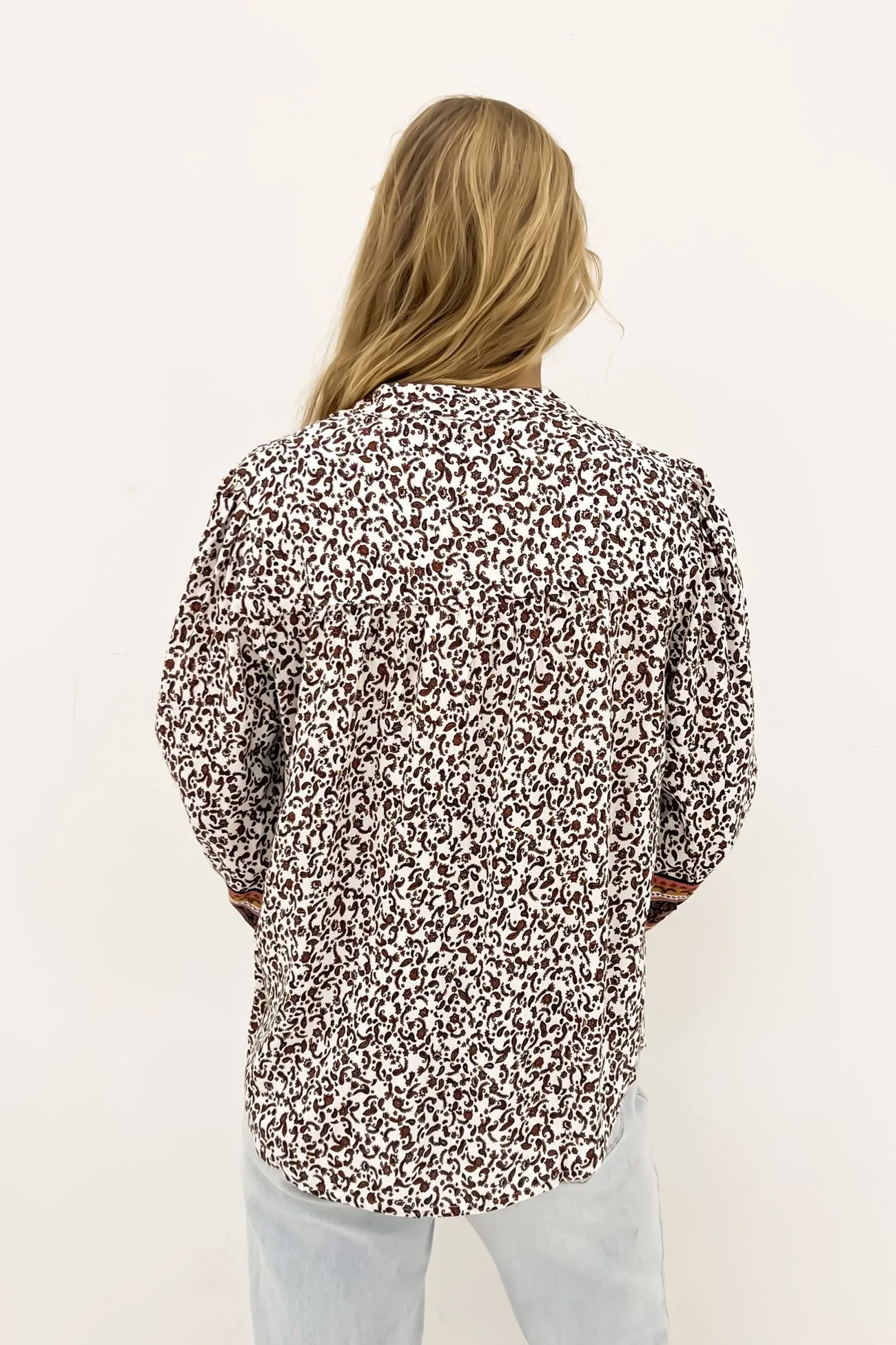 Minimal Look contrast Honey Floral Shirt Print