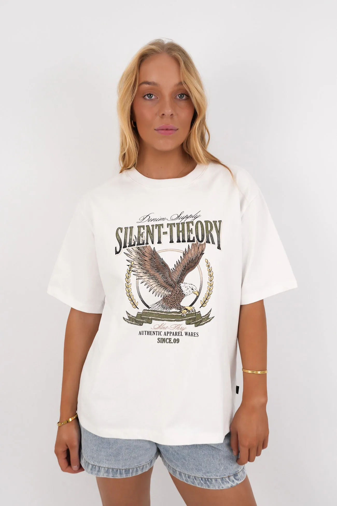 Holiday Outfit Style Airborne Tee White