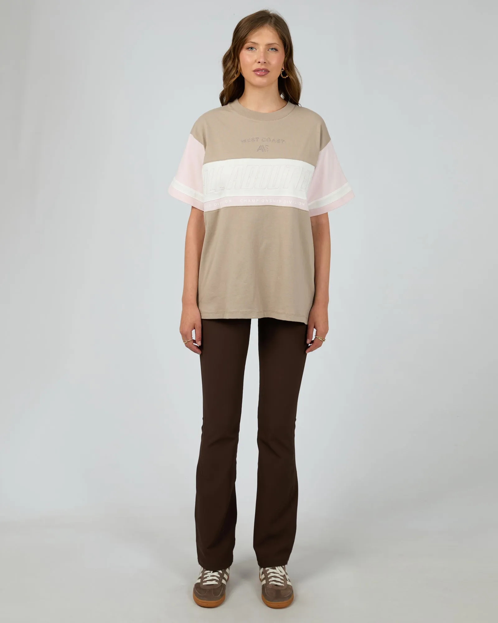 Luxury clothing Comfy Layering All About Eve Performance Relaxed Tee Stone