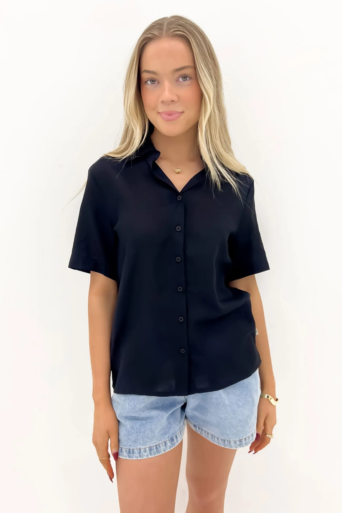 Chill Comfort Wear Non Restrictive Fit Classic Lounge Shirt Black