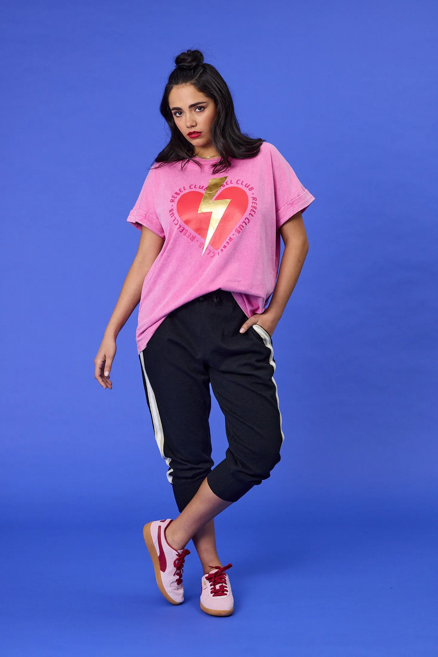 Versatile Wear Rebel Club Love Bolted Capsleeve Tee Pink