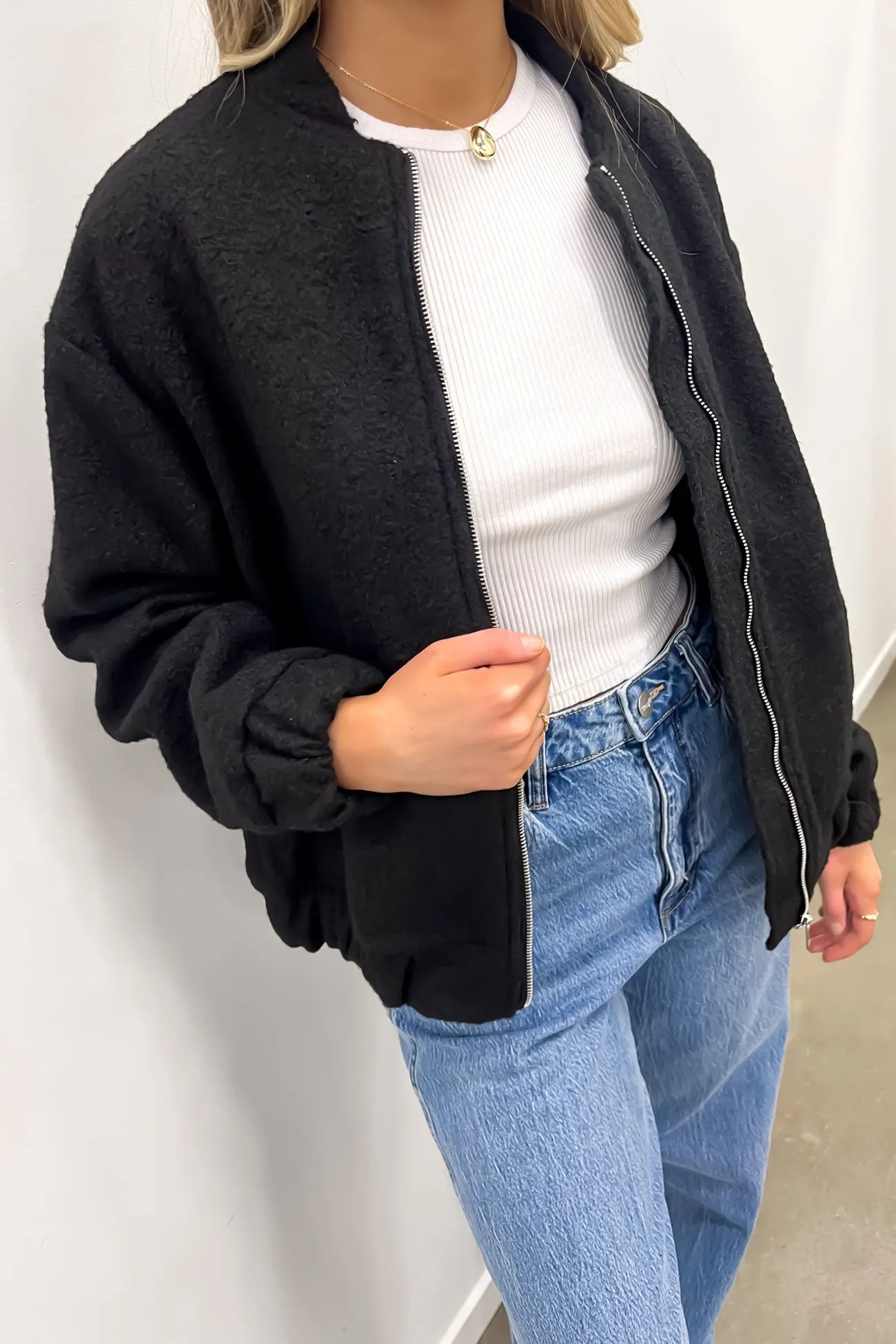 Hayley Bomber Black Warmth Retention
