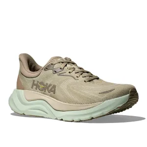 cross - training shoes running in a 20K shoes Womens Hoka Arahi 8 in Oyster Mushroom/Truffle Salt
