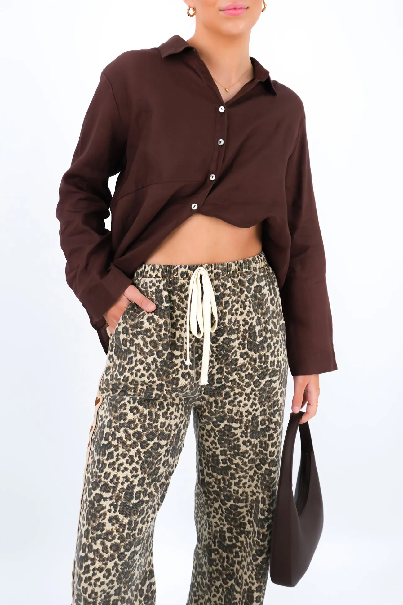 Performance Wear Fit Sporty Chic Axel Shirt Chocolate