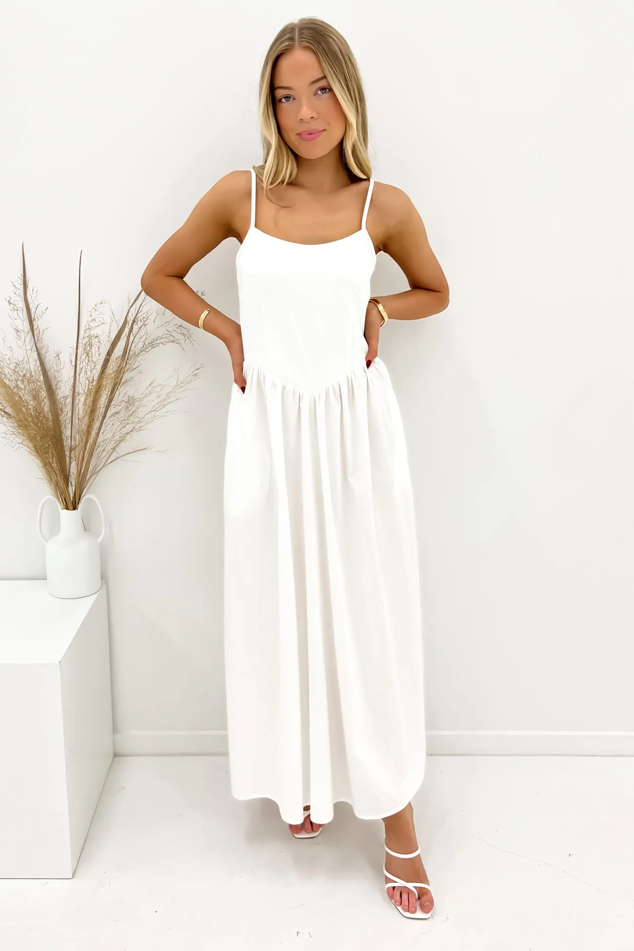 Barton Midi Dress White Scalloped-Edge