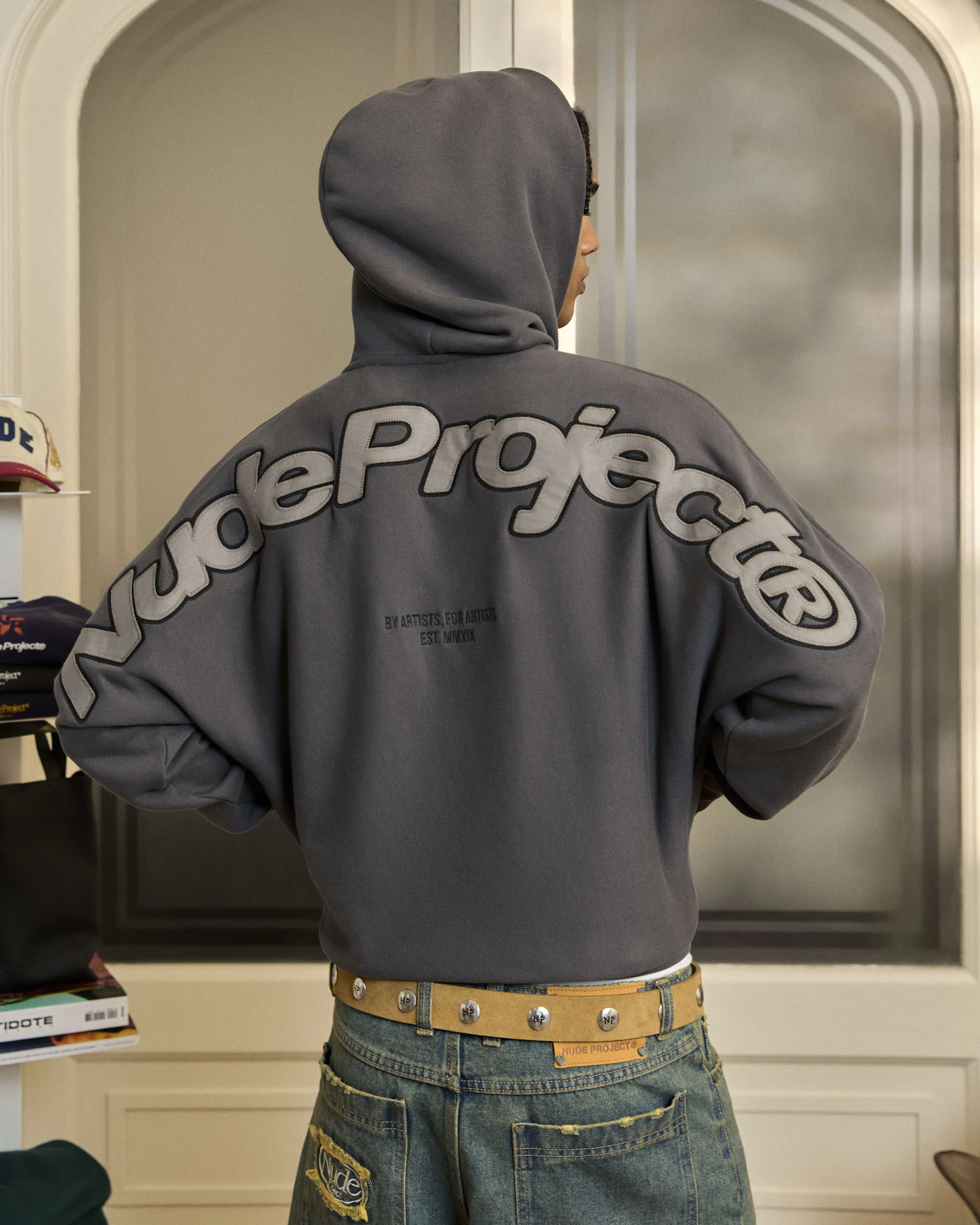 Beast Zip-Up Hoodie Ash Simple Look tribal print