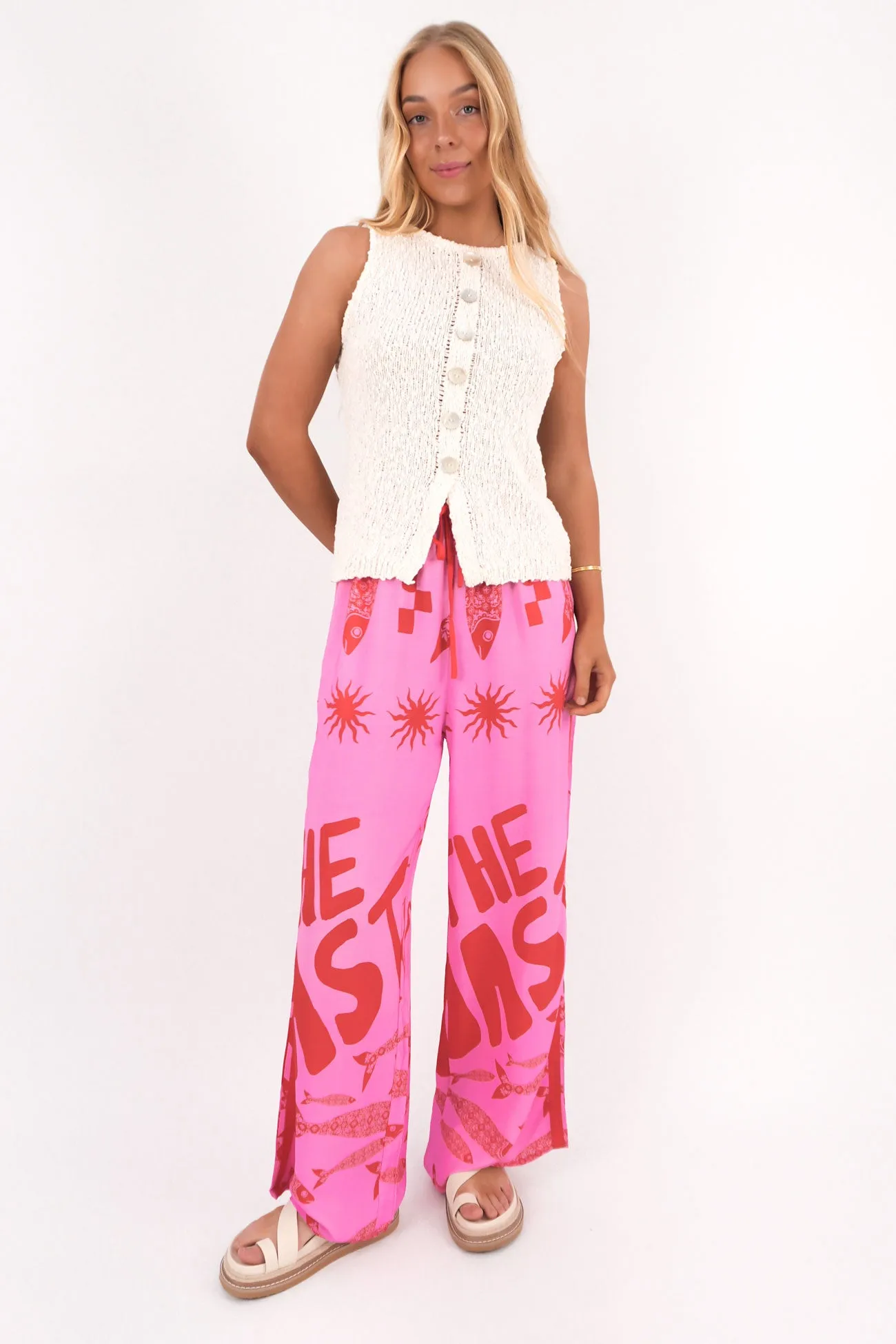 Laid-Back Outfit Belle Knit Vest White