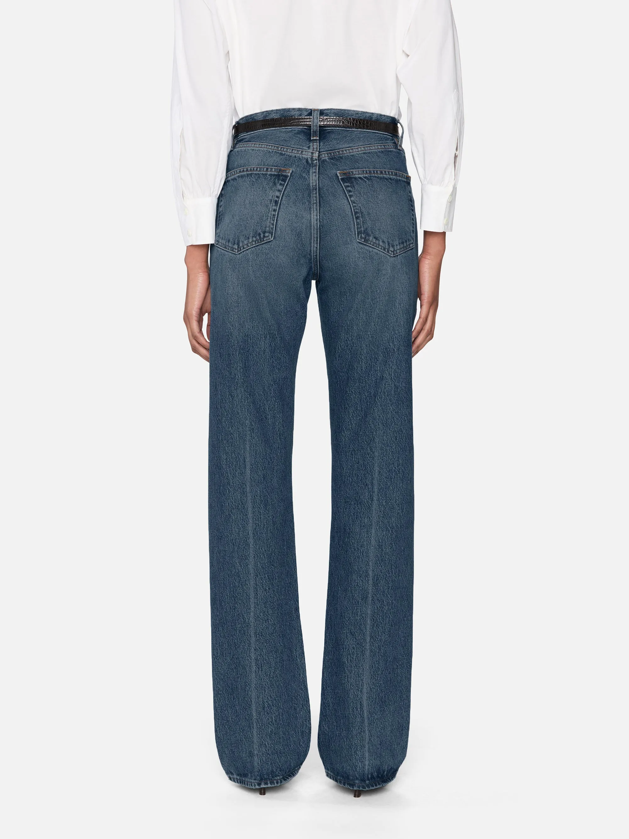 The Vertical -- Knock Out Stretch Motion Comfortable Leg