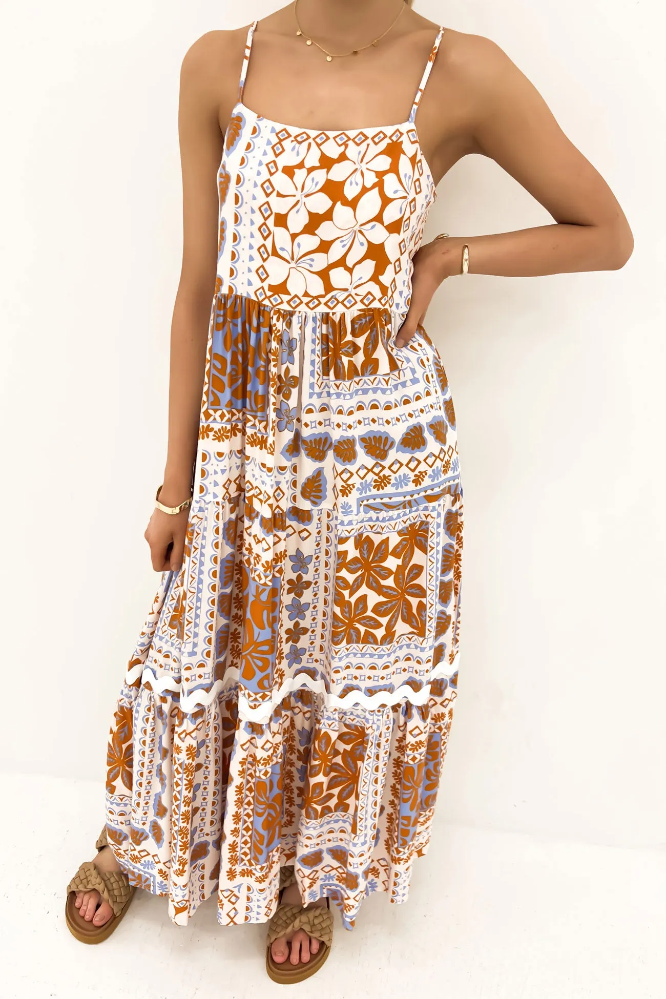 Contemporary Fit Happy Soul Channing Midi Dress Phoenix Palm