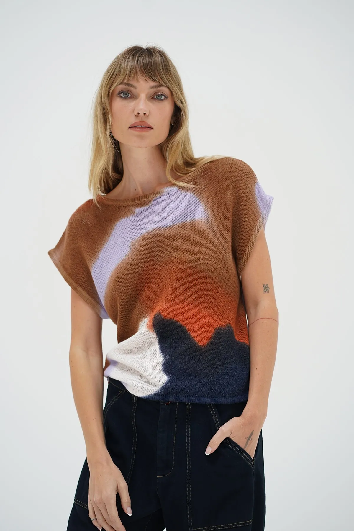 Bowie Sleeveless Sweater - Horseshoe Bend Work Outfit
