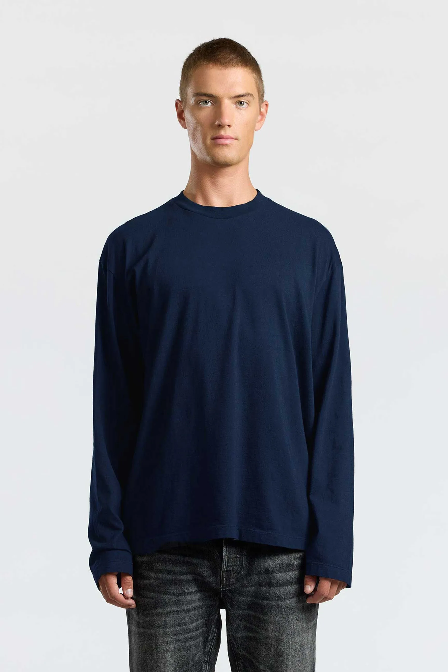 Bowie Shirt Eye-Catching Sleek Look