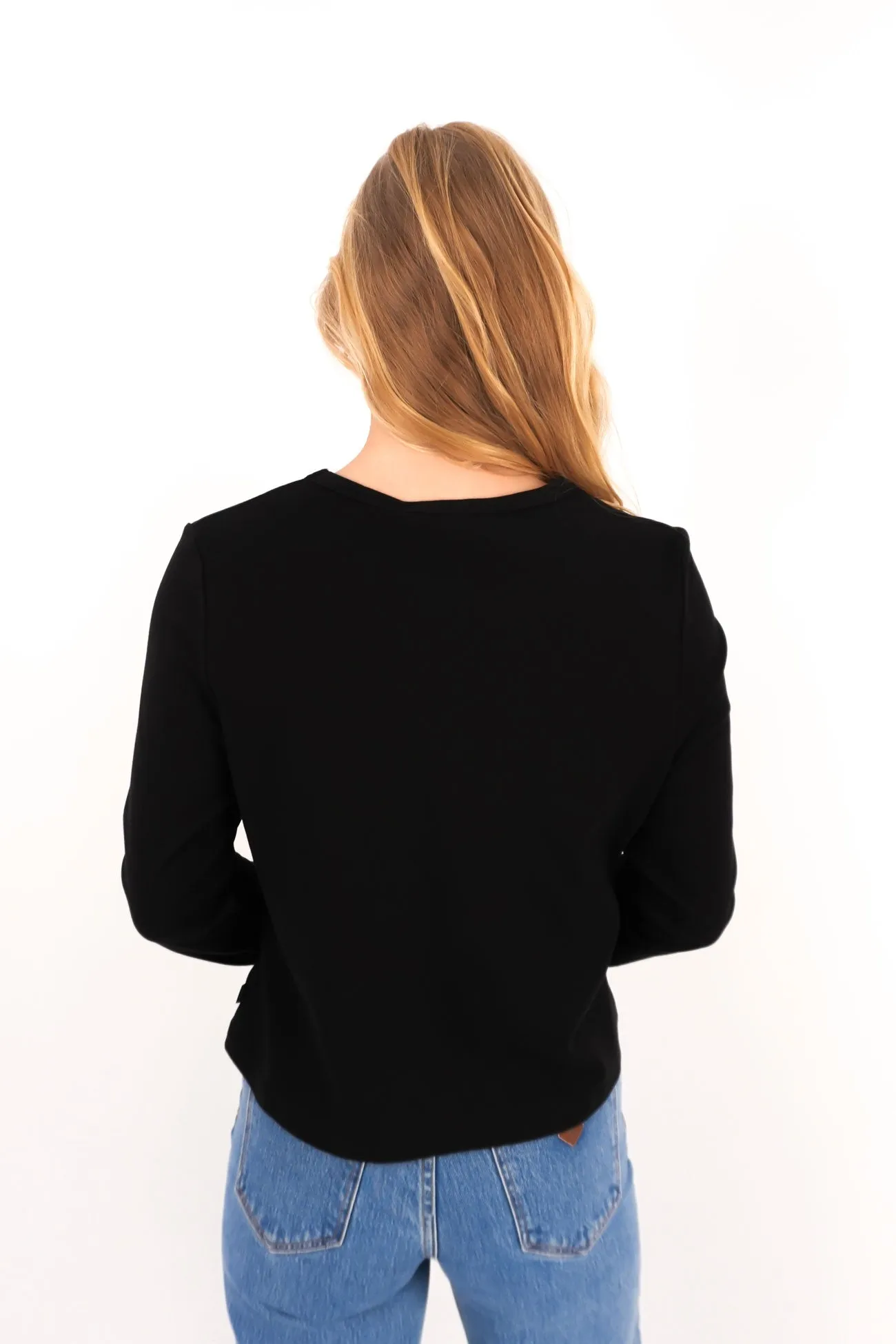 Regular Long Sleeve Tee Black Heart Soul World Glow