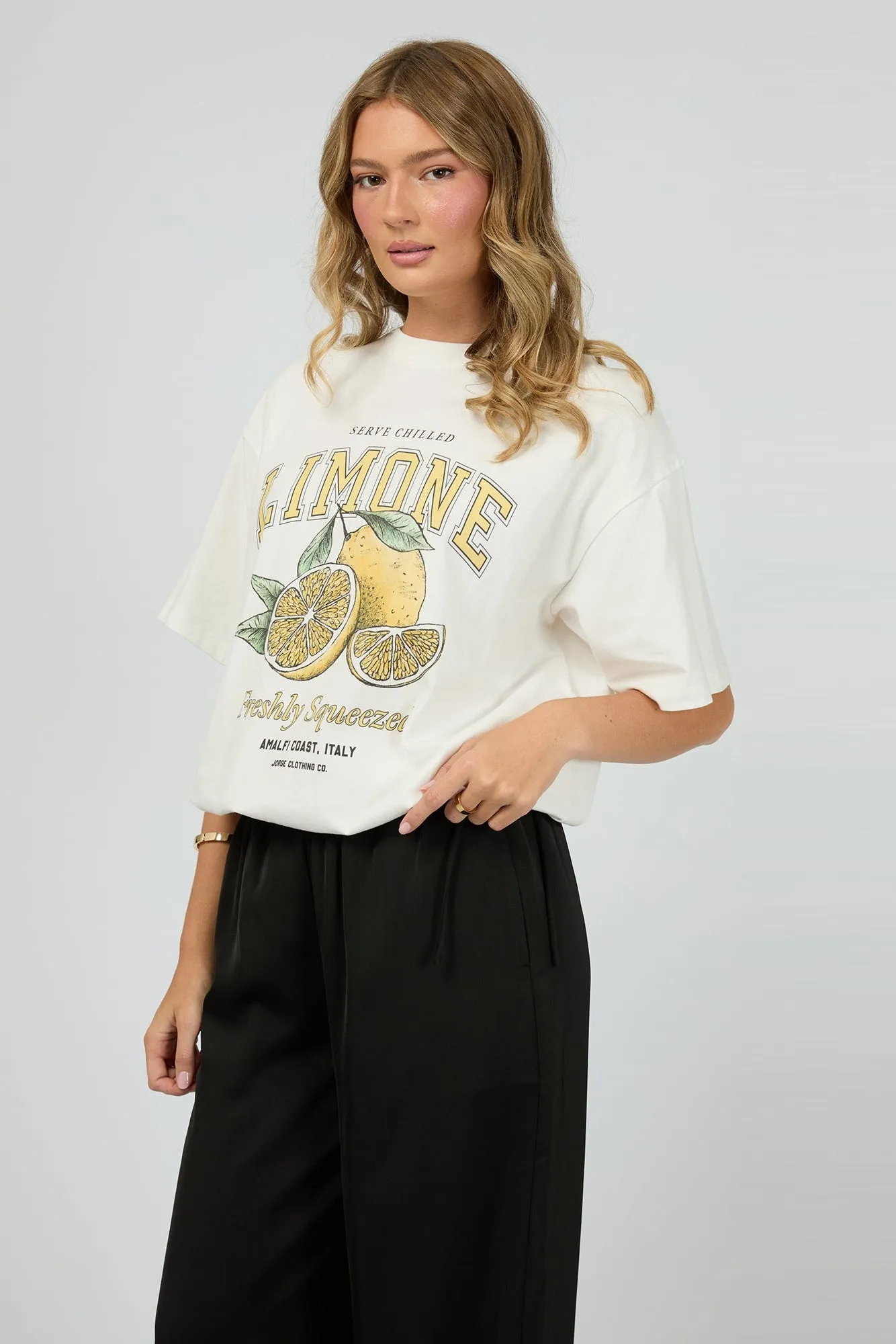 MultipurposeCuffs Fashionable Fit Jorge Limone Tee Vintage White