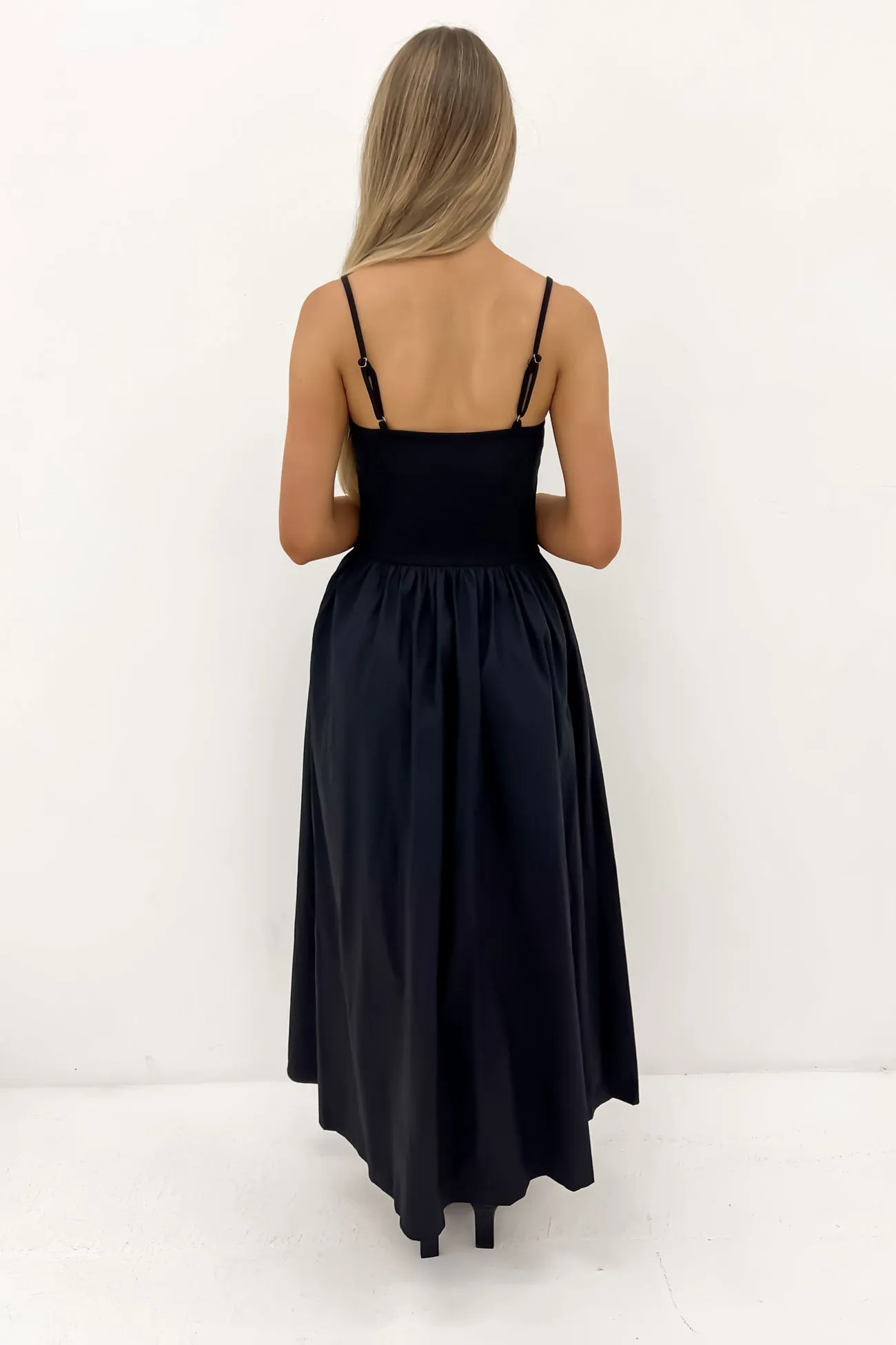 Barton Midi Dress Black Chic Waist Natural Feel