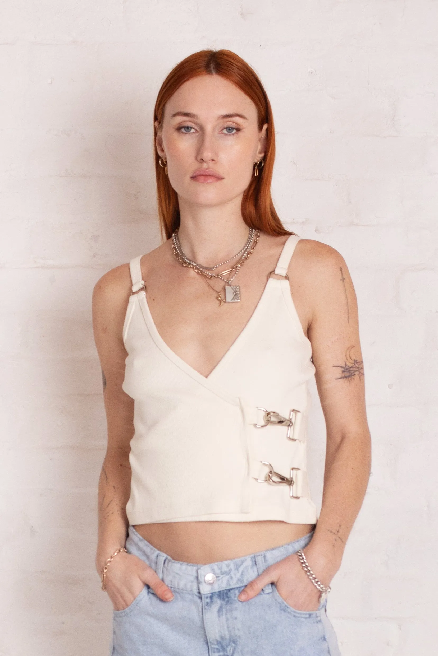 Chamber Hardware Top Elegant Glow