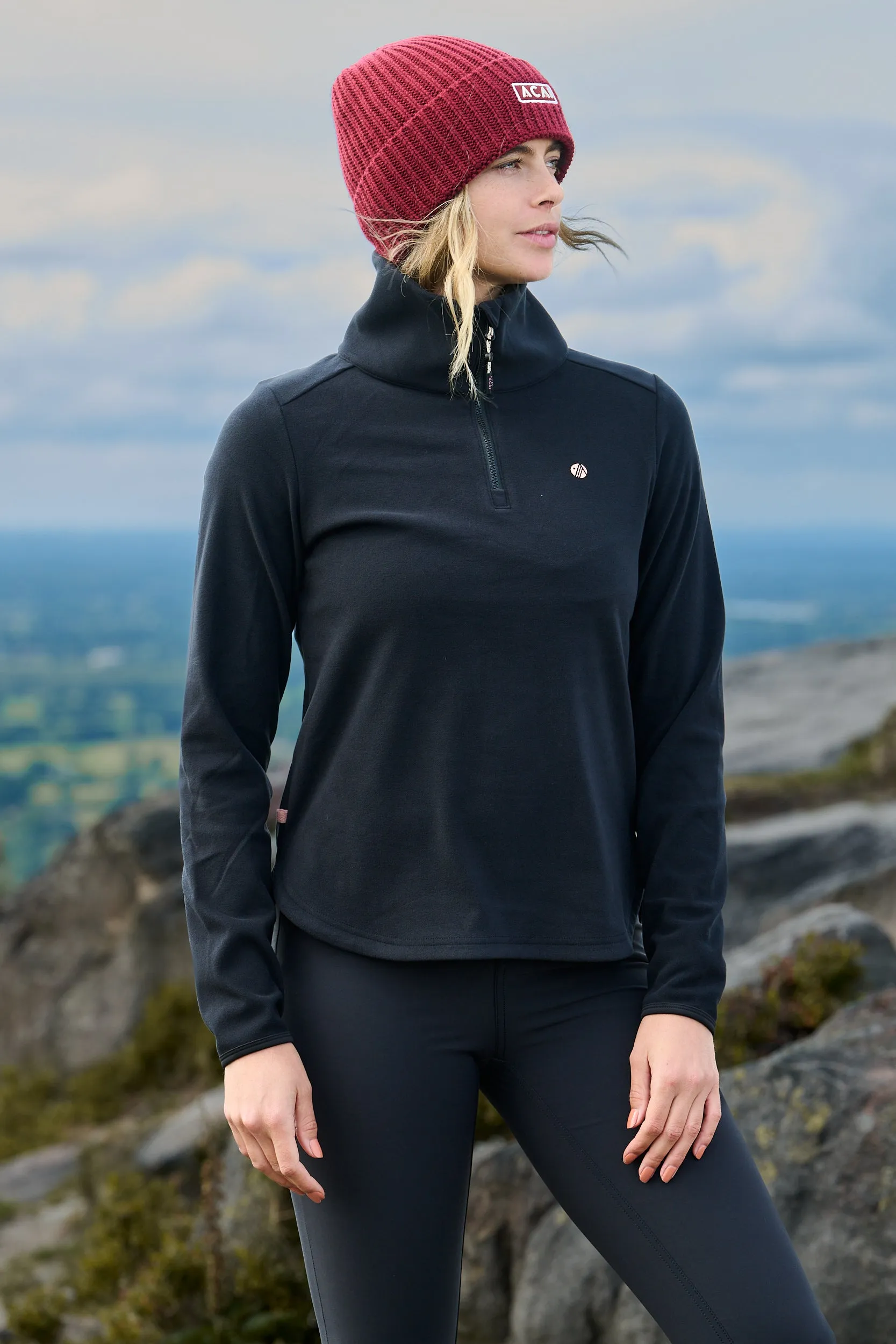 Endurasoft Quarter Zip - Black Effortless Layer