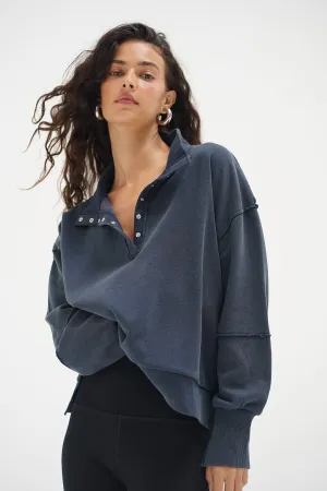 Anti Static Technology Hallie Snap Collar Pullover - Stone Wash Navy