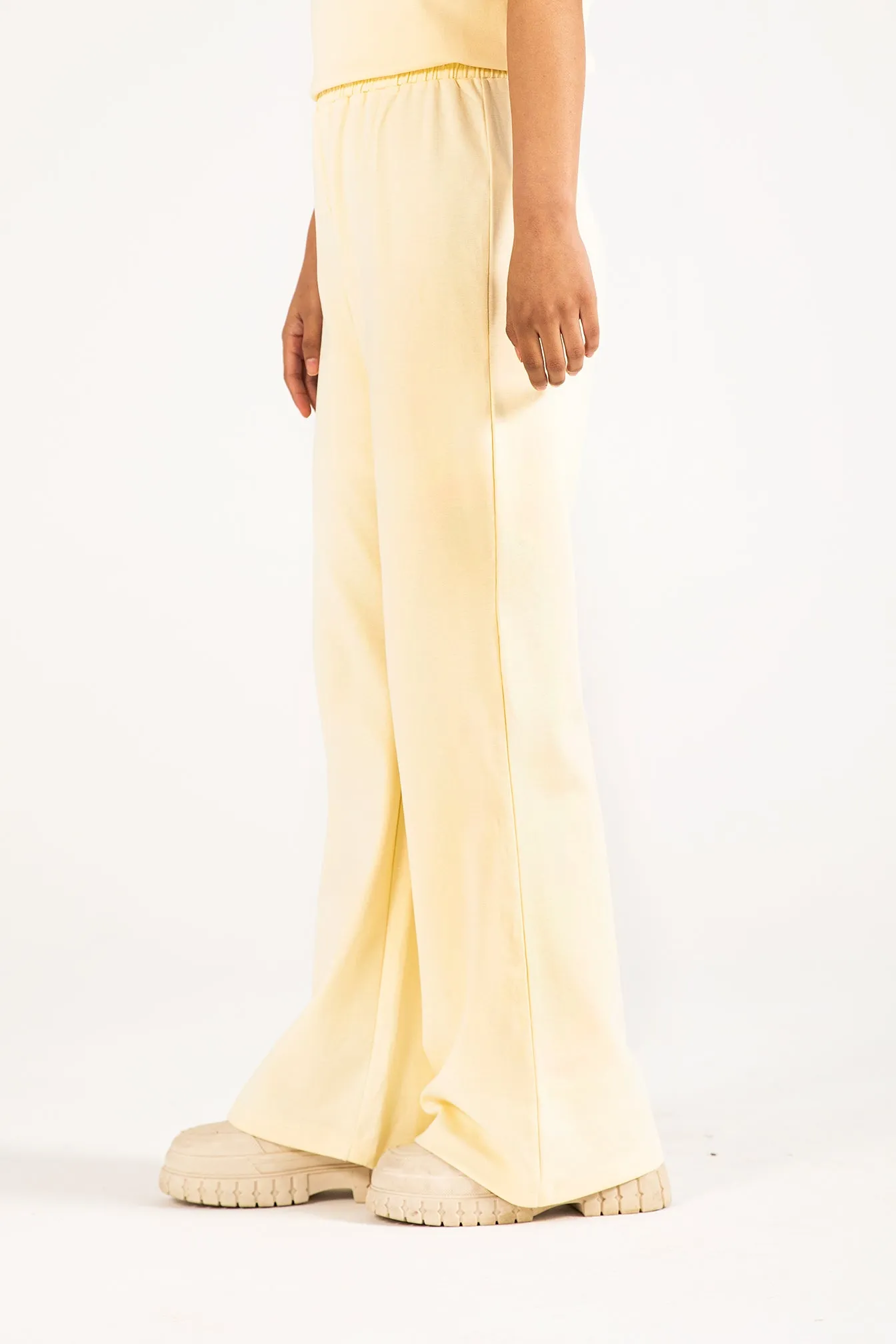 Secure fit High Waist FLARED FIT TROUSER