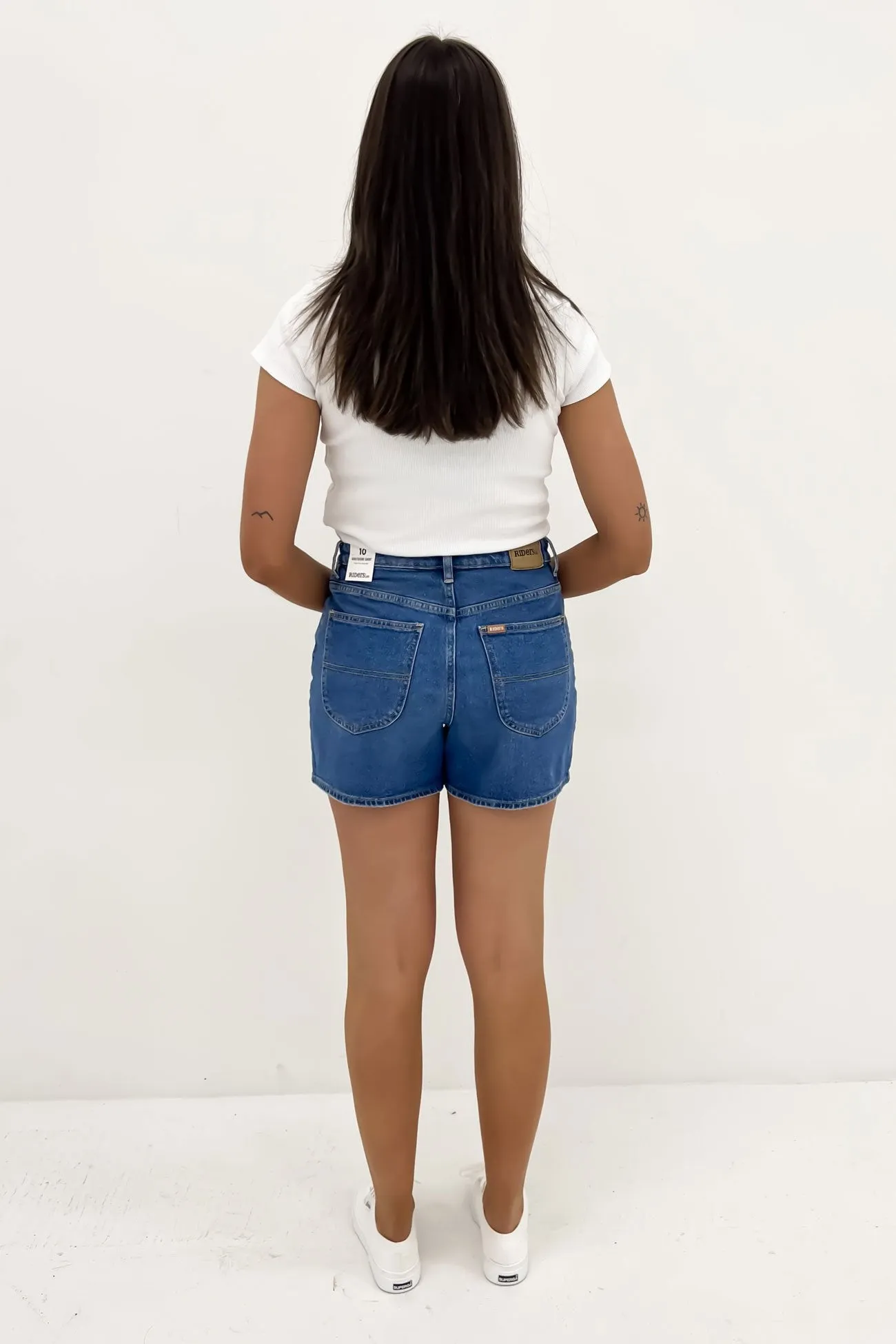 khaki shorts Girlfriend Short Focus Blue