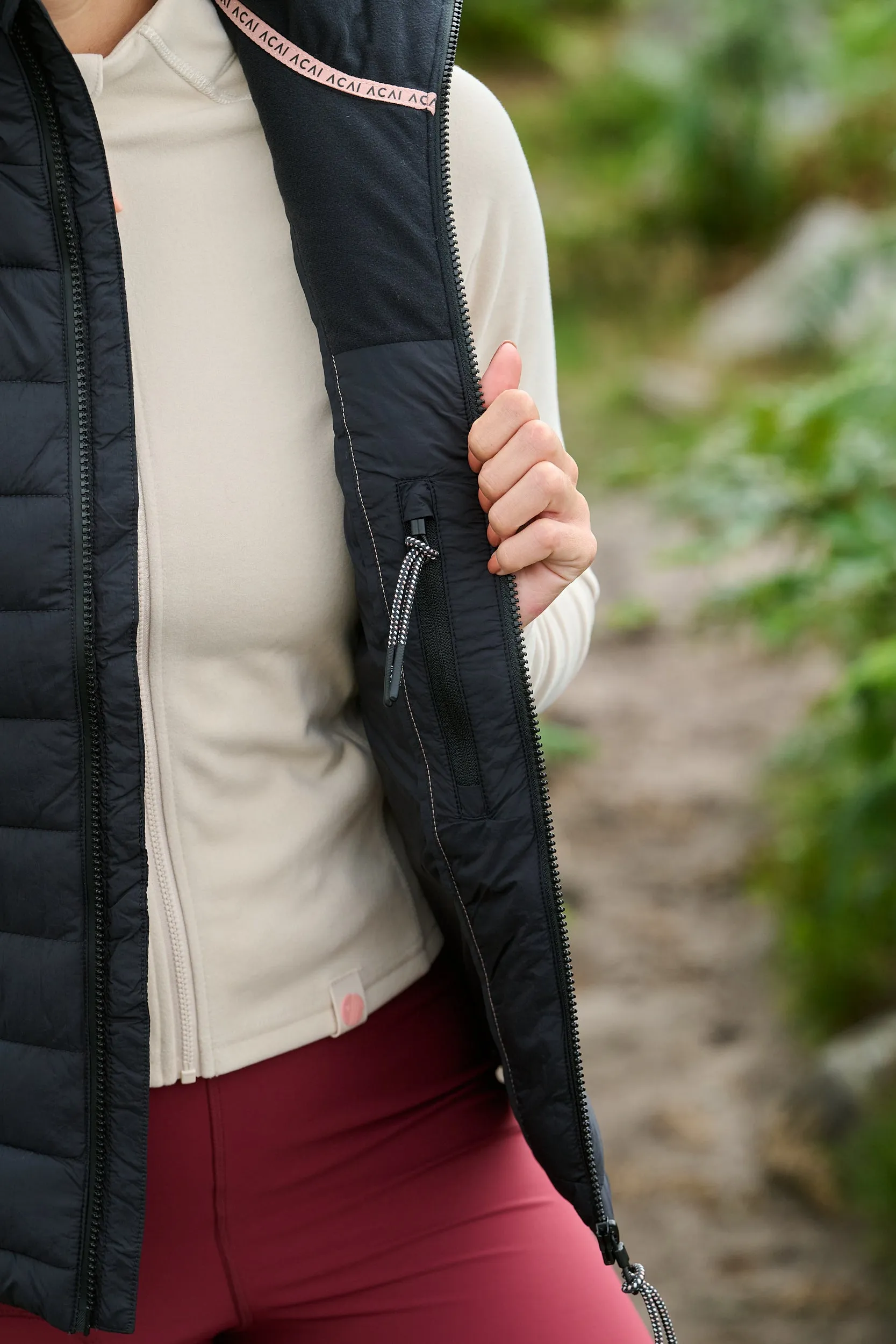 AdjustableHem Cloudguard Gilet - Black