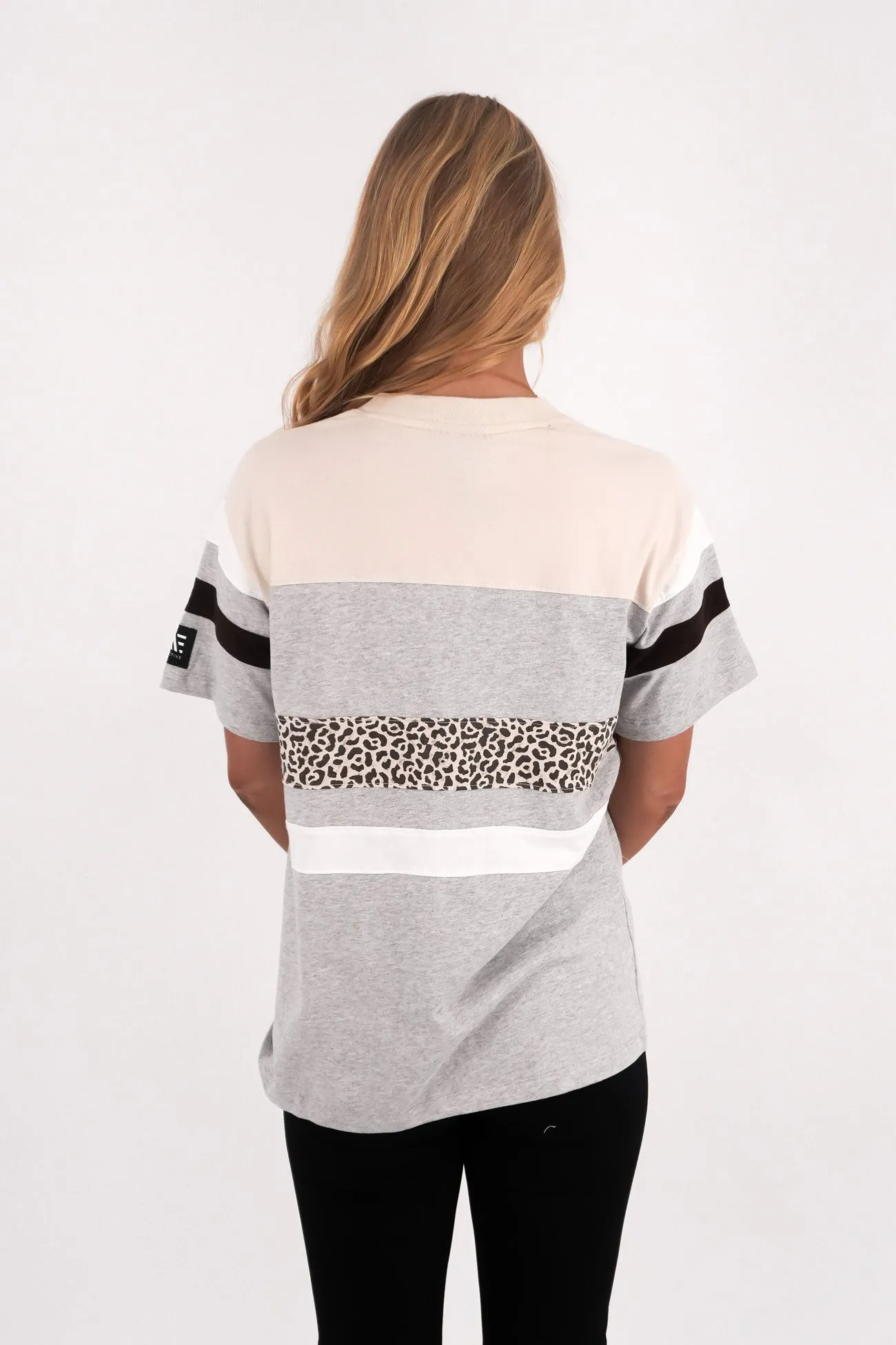 Temperature Regulating Fabric Sleek Waist Athletica Panel Box Tee Grey Marle