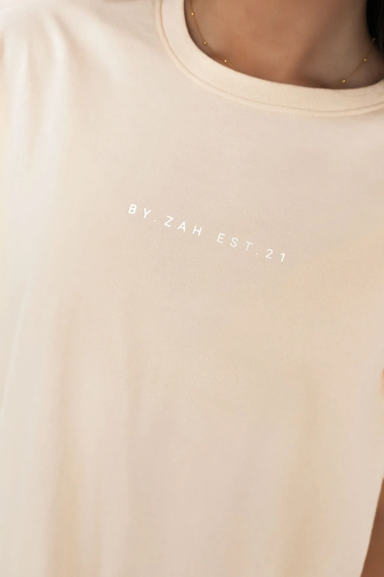 Light Casual Wear Versatile and Comfortable Staple BZ Tee Beige