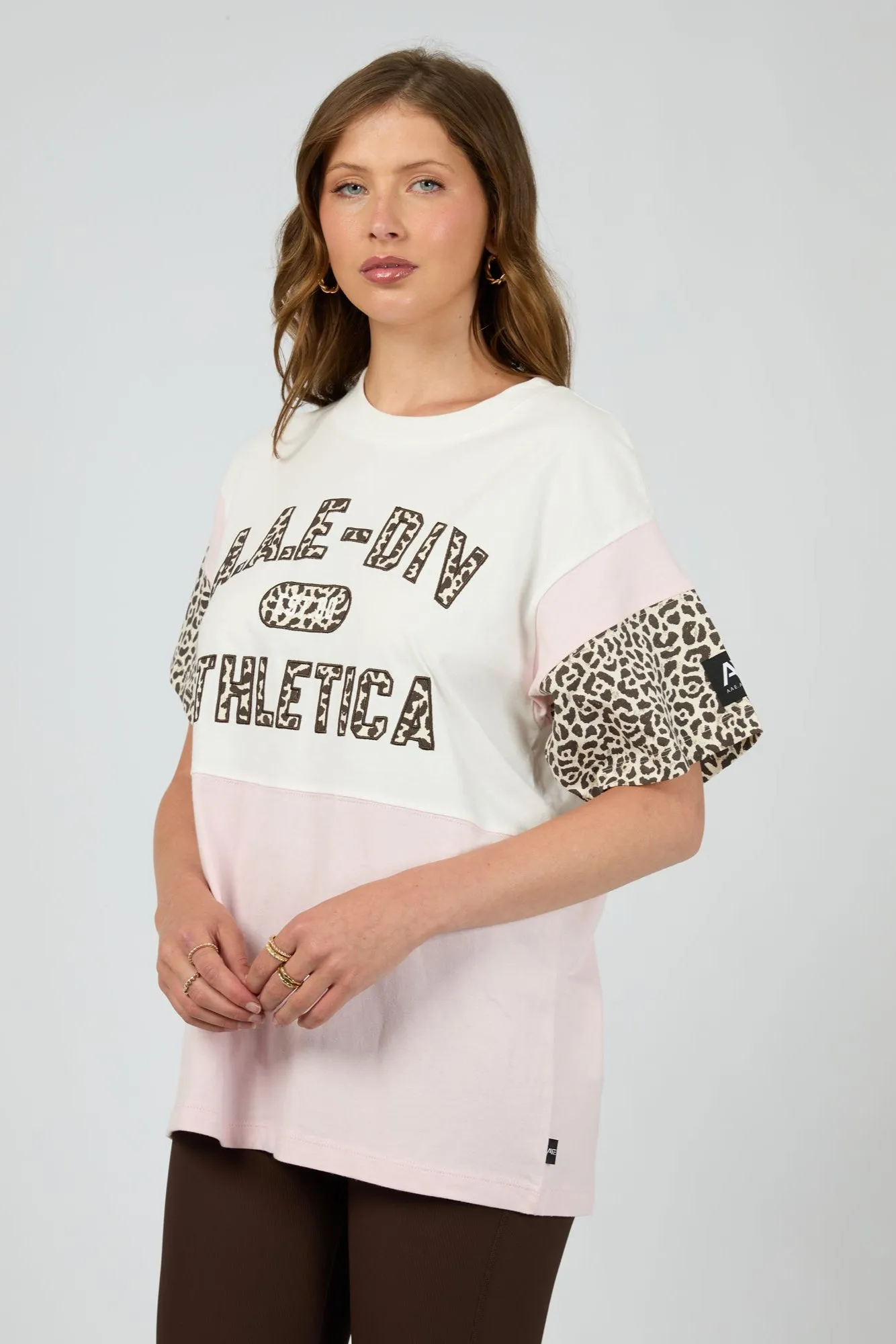 Comfy Top Sustainable Material Blend All About Eve Nico Panel Relaxed Tee Vintage White