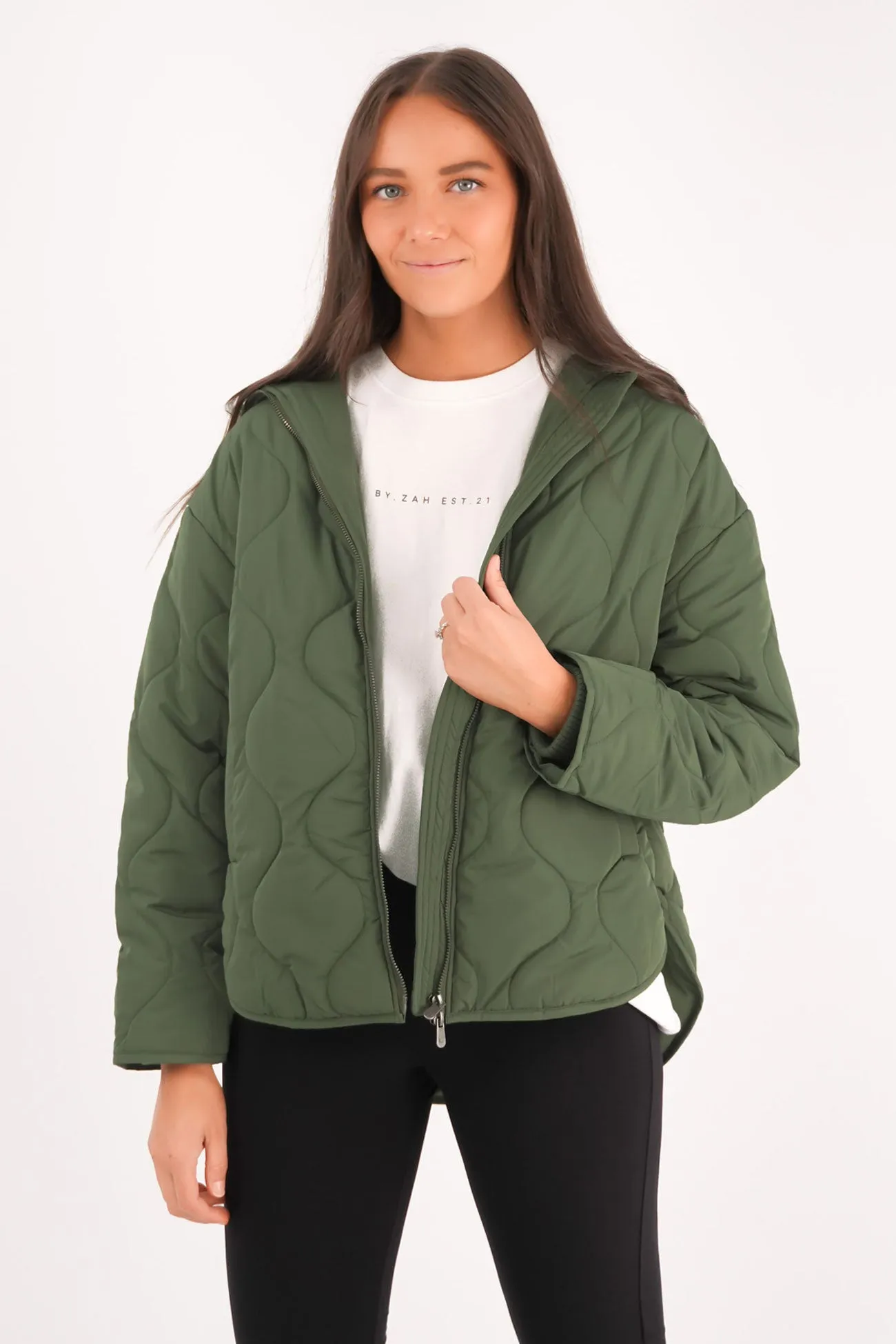 Mellow Quilted Jacket Khaki Street Comfort Fit understated look