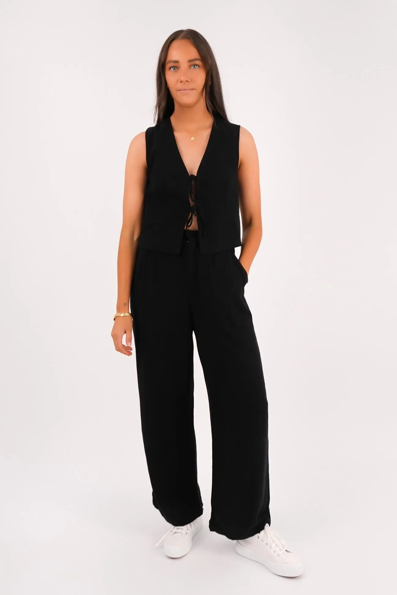 Sporty Style Natalia Vest Black