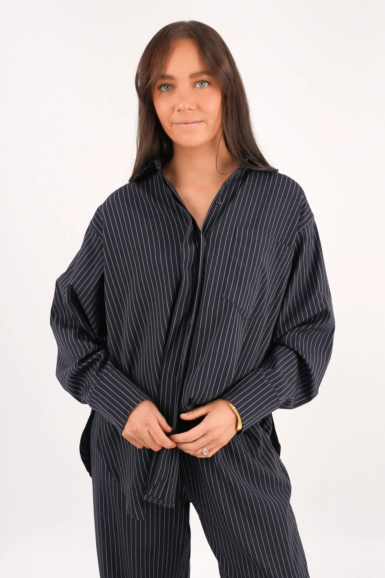 Jackson Shirt Navy Pinstripe Day-to-Night Look anti static coating