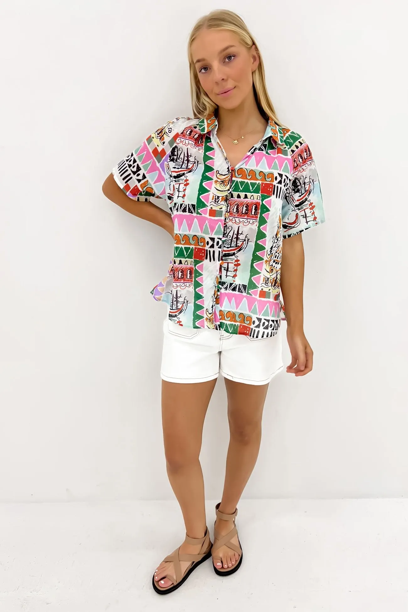 Relaxed and Easy Dexter Shirt Elaine