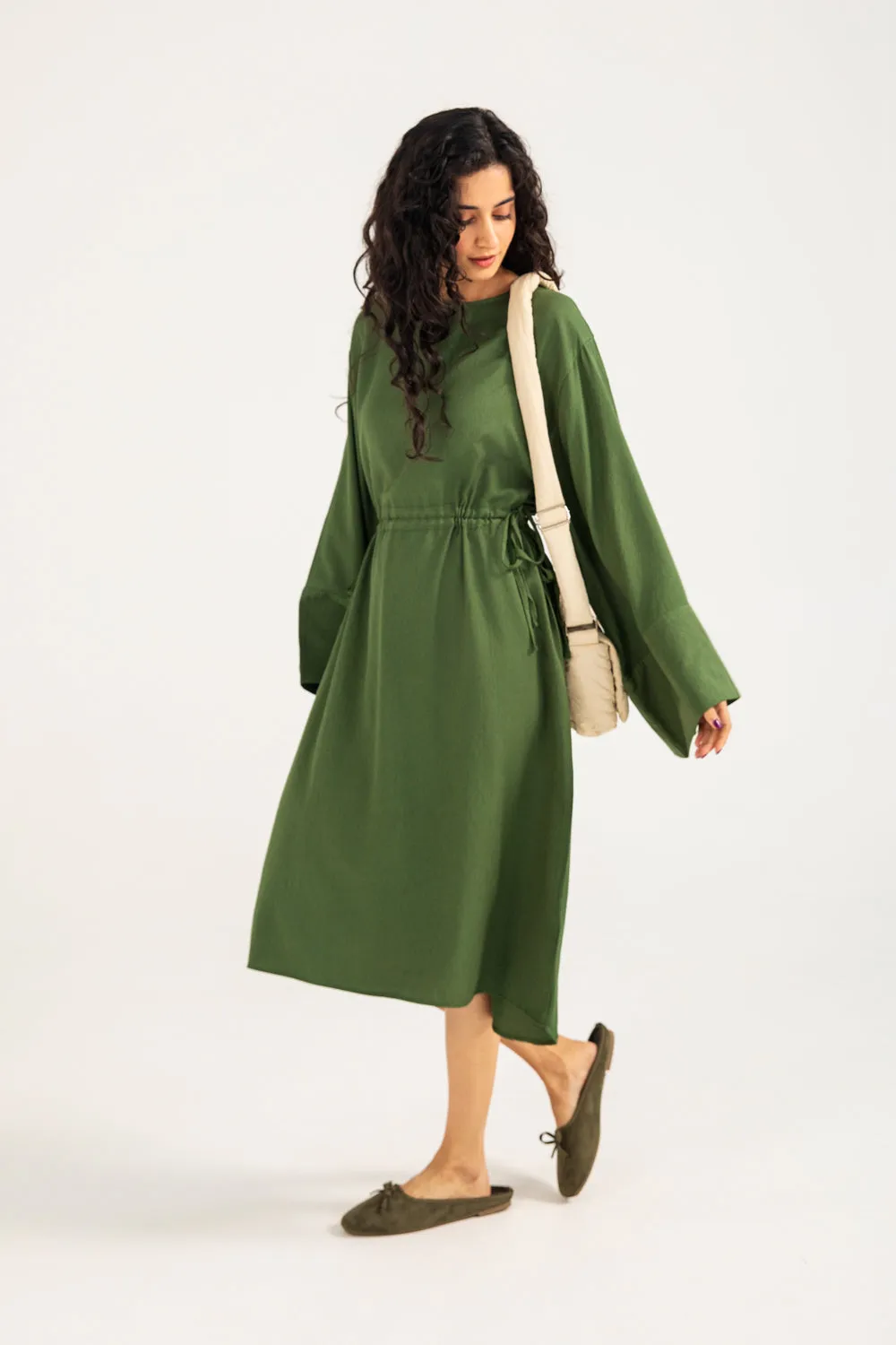 DRESS WITH WAIST DETAIL Perfect Style Wear Feminine off-the-shoulder gown