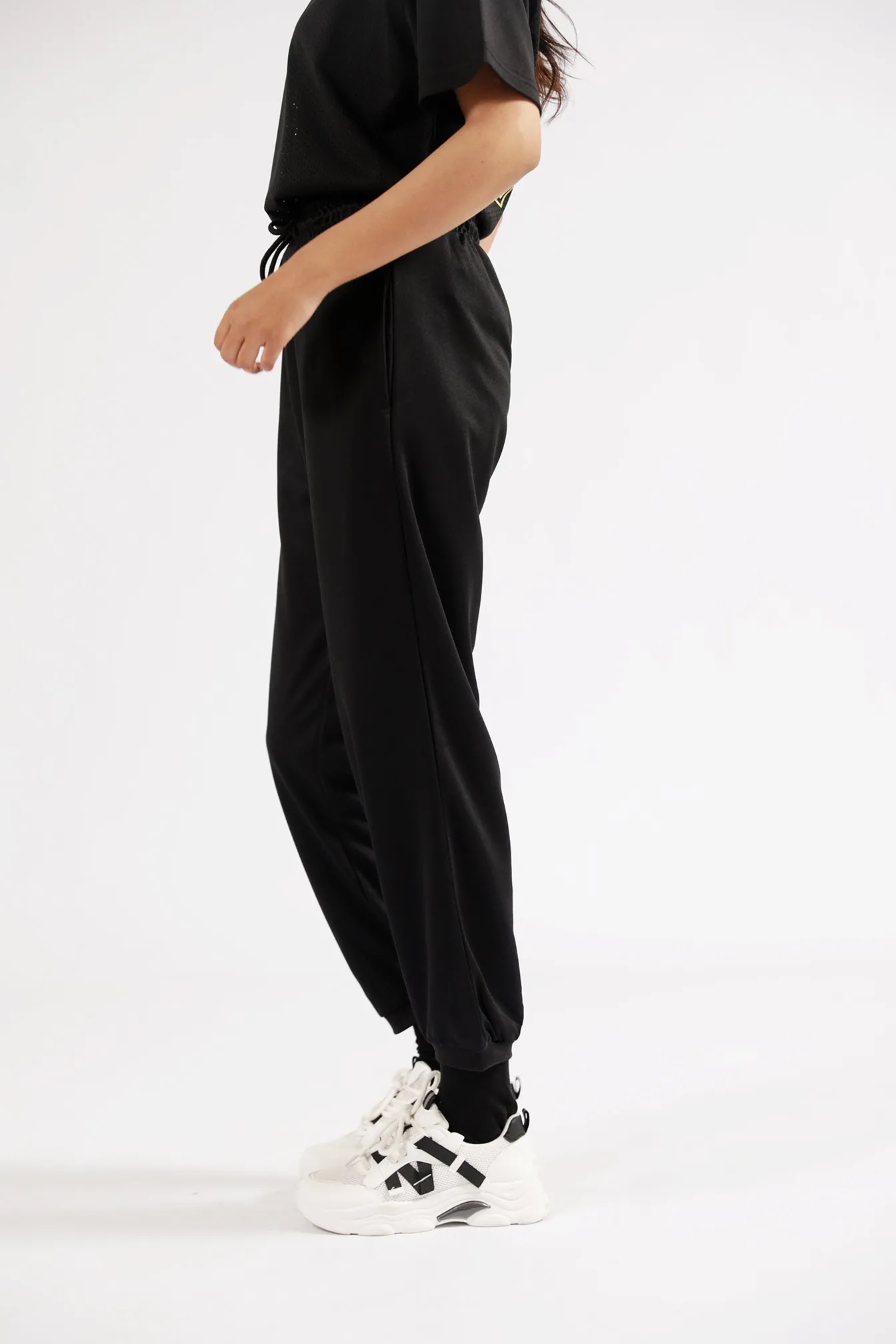 Flexible Activewear Tapered Look BASIC JOGGER PANTS