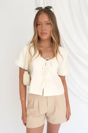 Sleek Look Onyx Tie Tee White