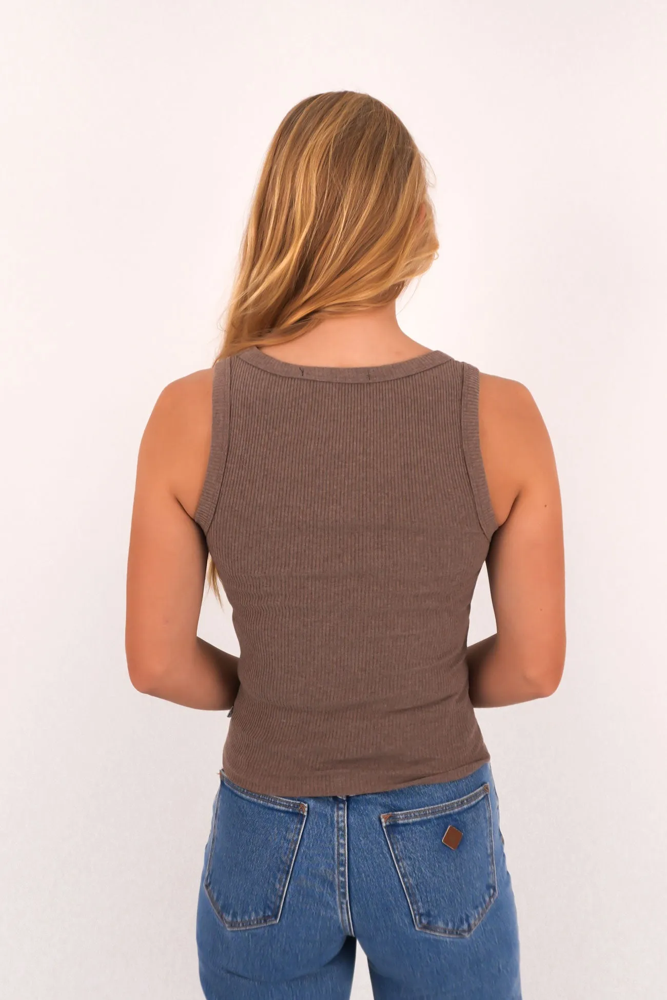 Antibacterial Treatment Mia Tank Brown