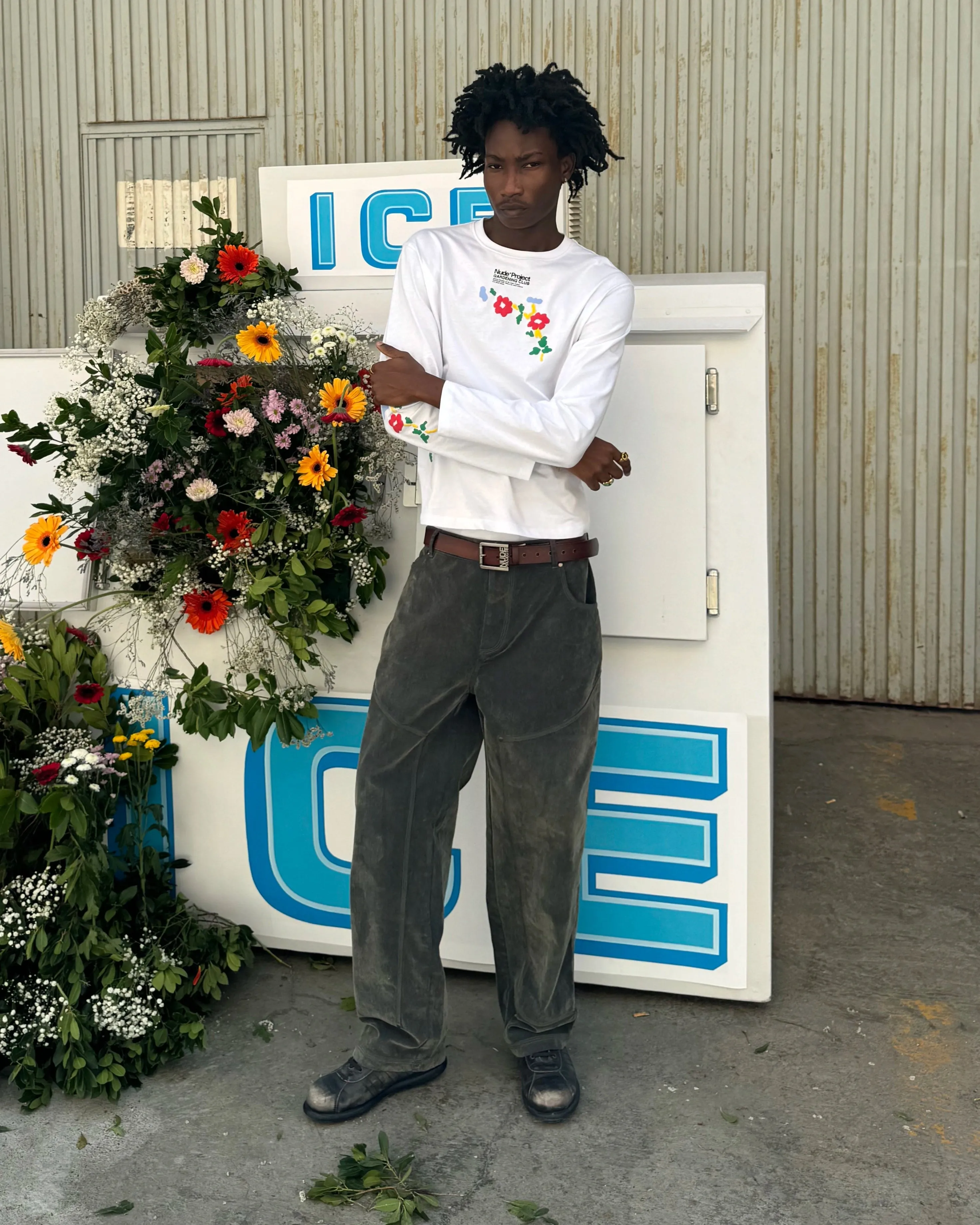 Not Working Velvet Carpenter Pants Minimal Waist Fashionable Design