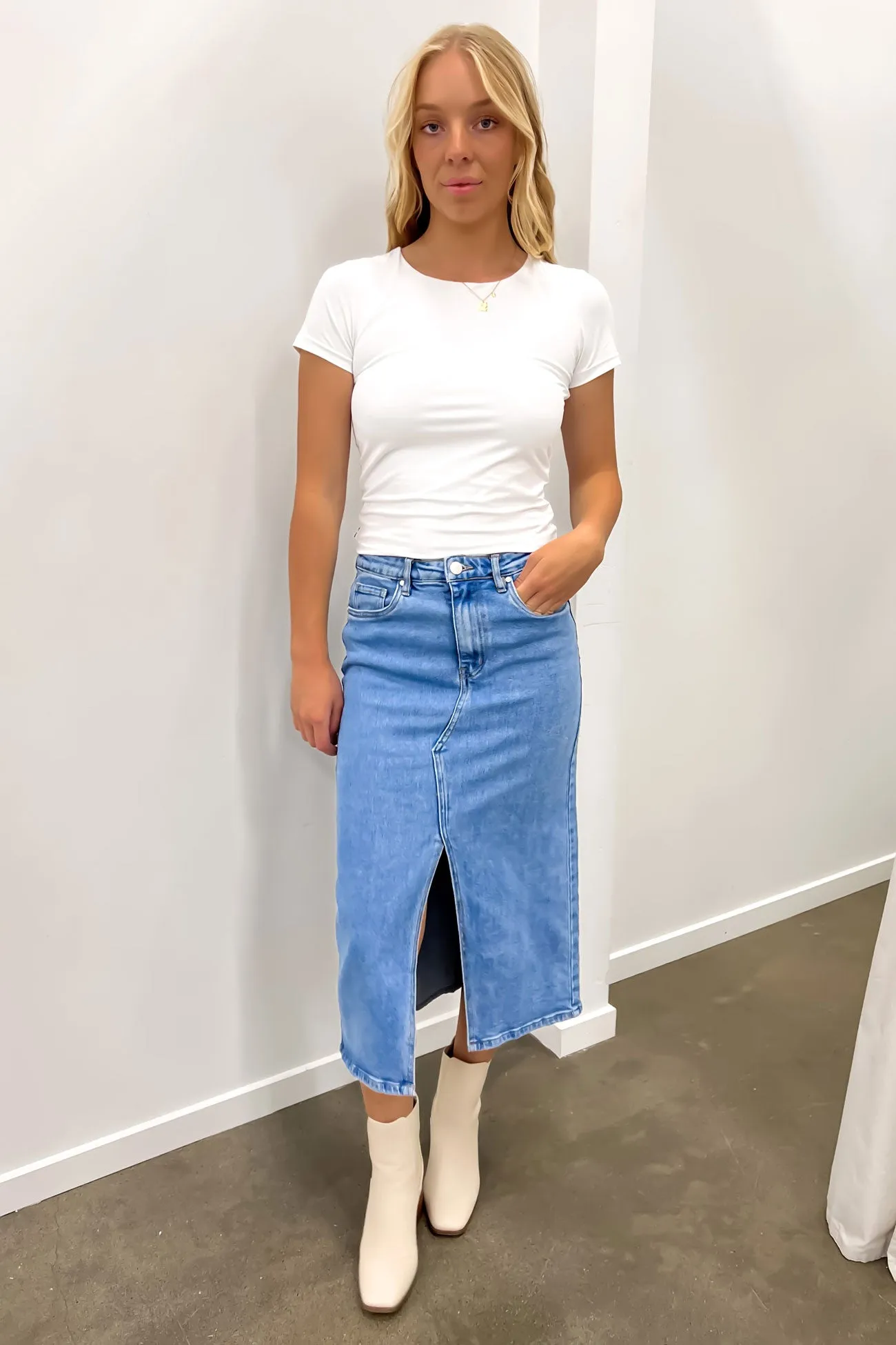 Scout Midi Skirt Mid Blue Design innovation