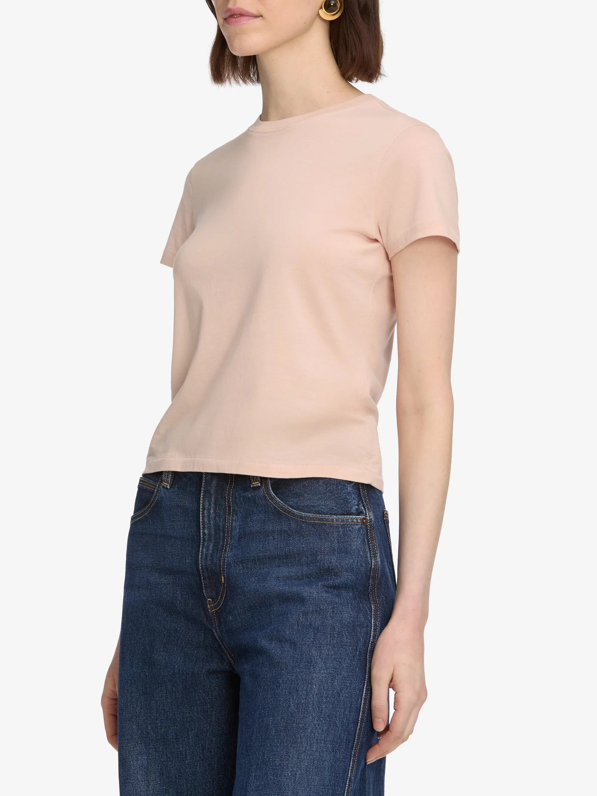 Travel Trend Look The Baby Tee -- Pink Sand