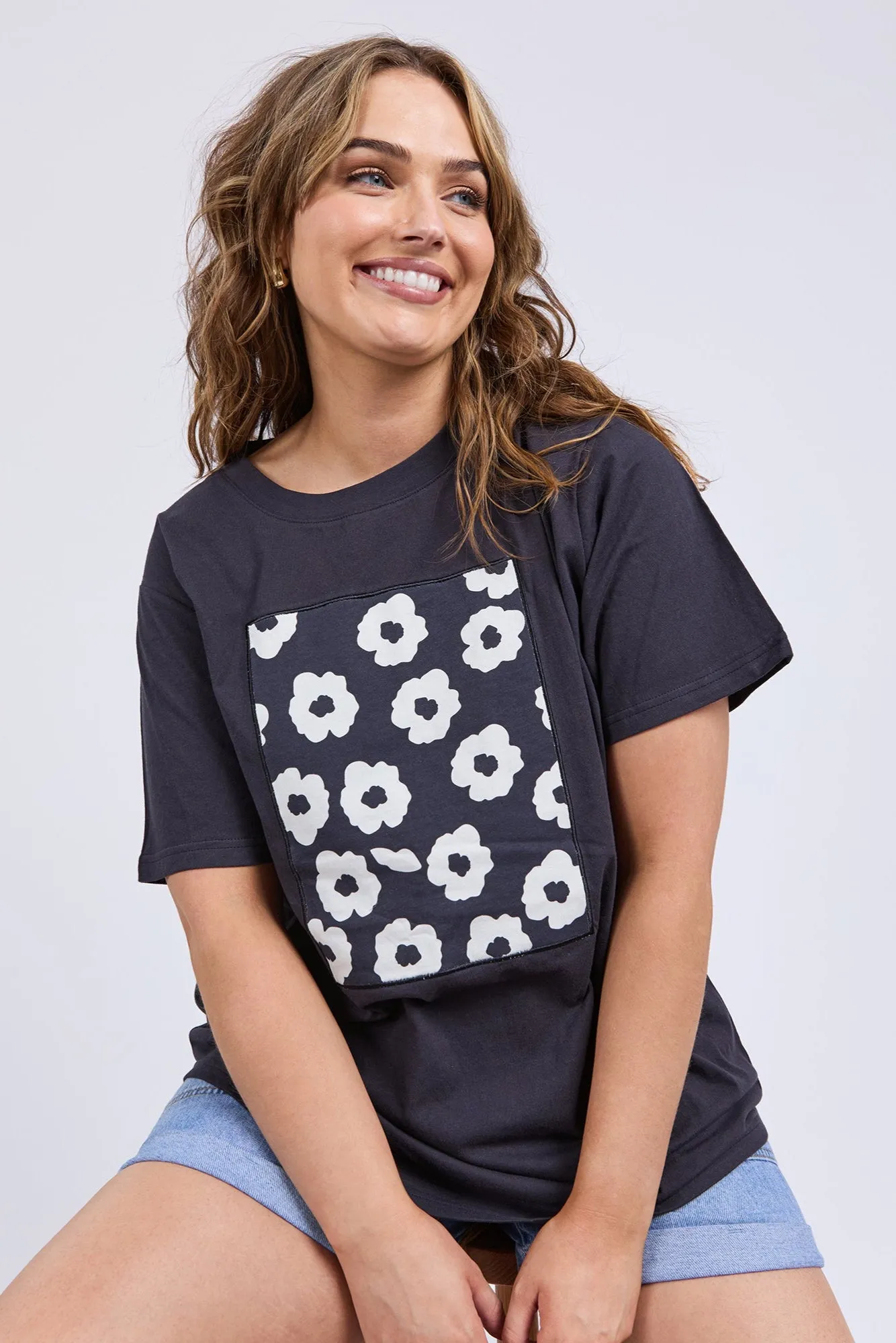 Active Fit DoubleLayeredCollar Elm Azalea Tee Navy