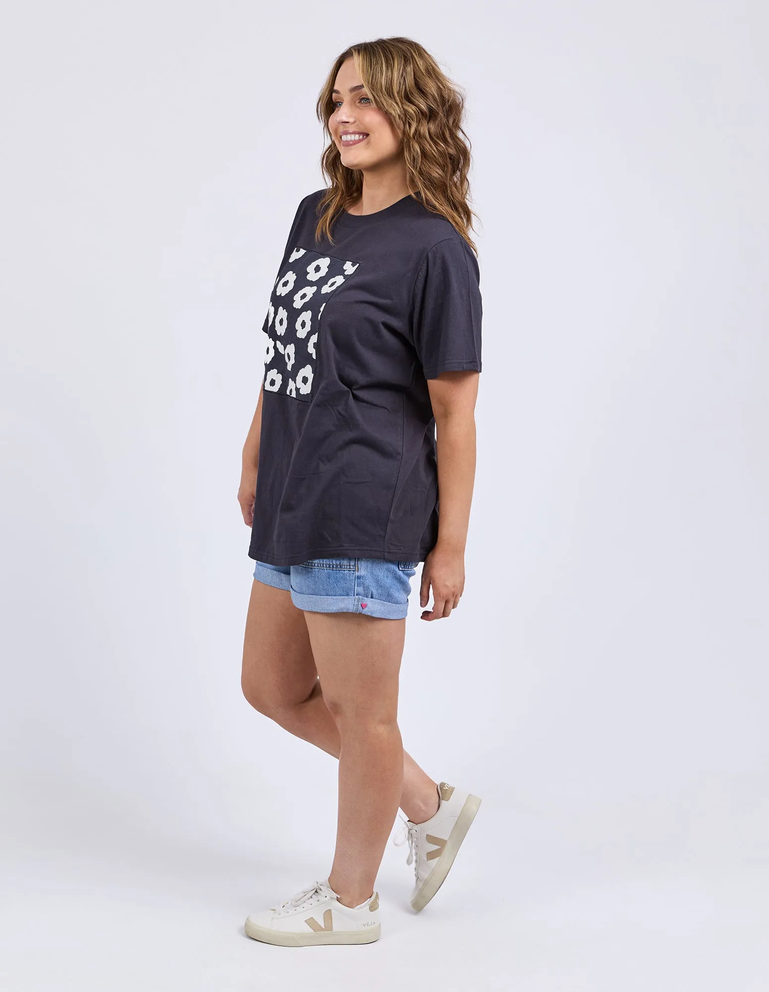 Comfortable Layering Elm Azalea Tee Navy