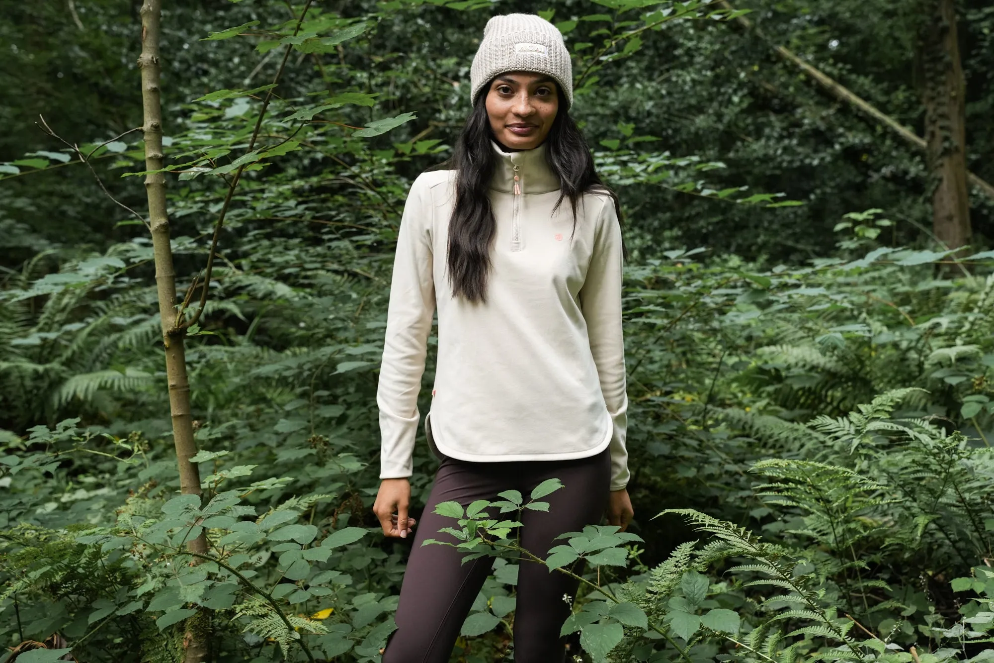 Endurasoft Quarter Zip - Off White Durable zipper pull