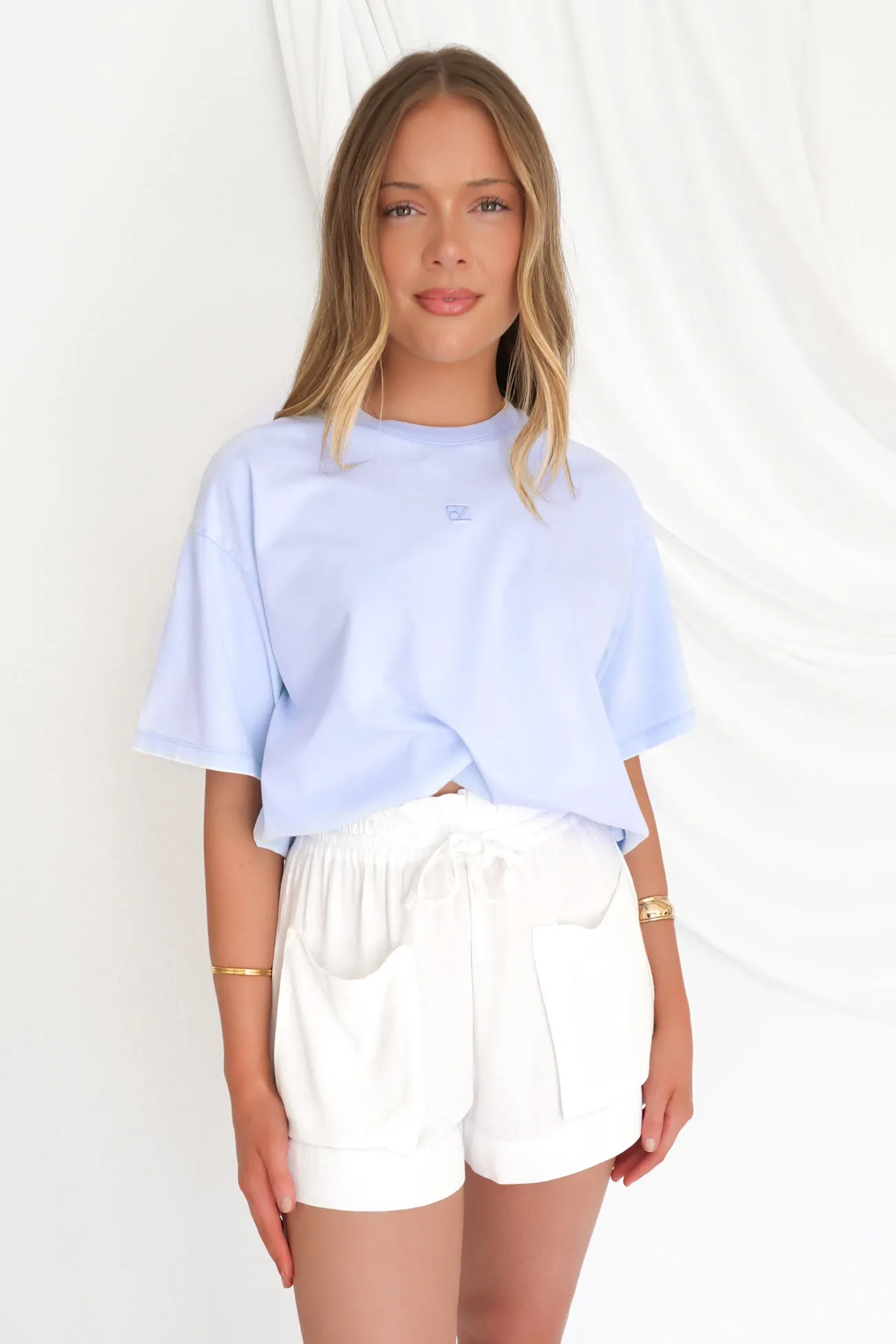 Essential BZ Tee Blue Cozy Hug Breathable Essentials