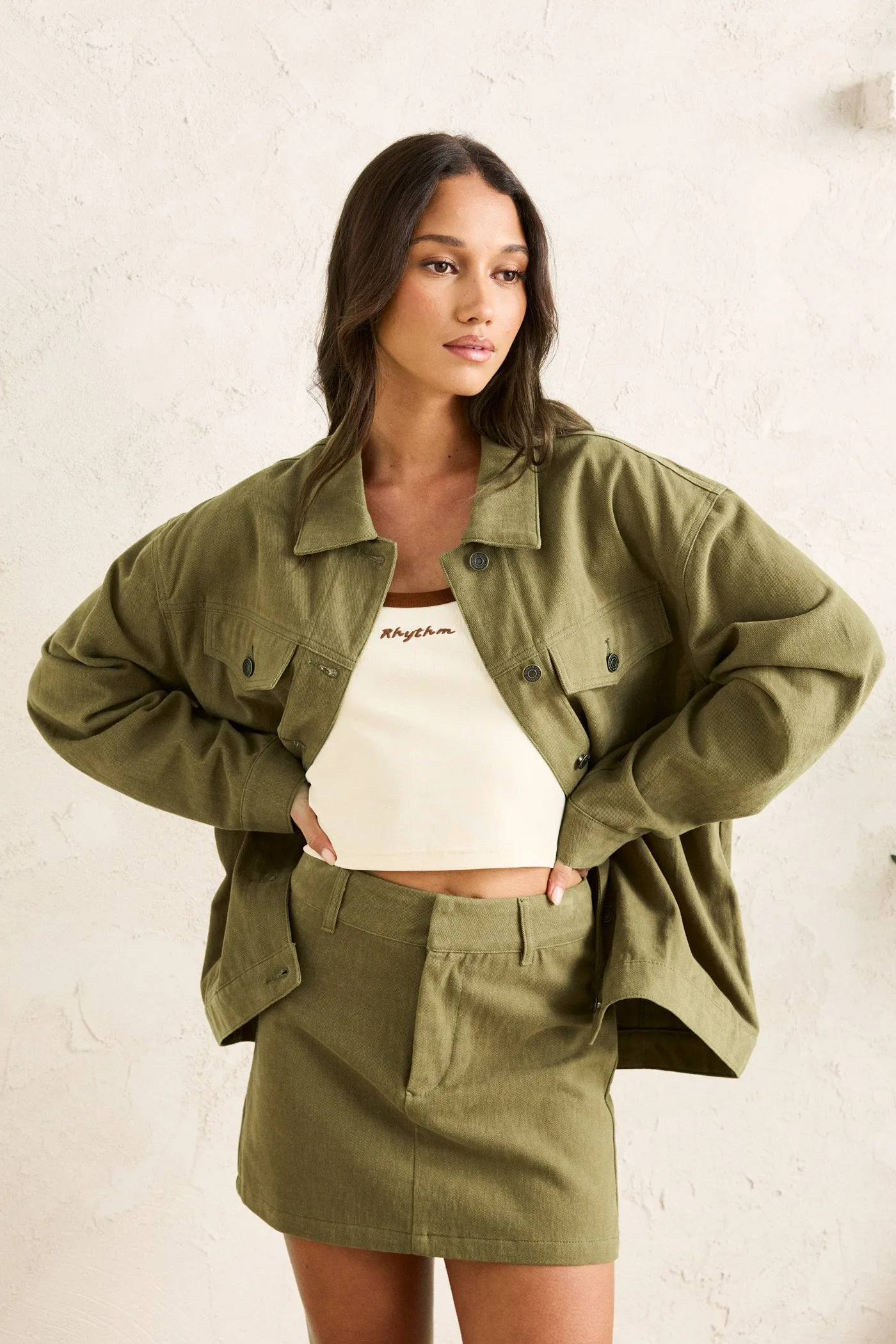 Stain Proof Temperature Regulating Essential Oversized Jacket Olive