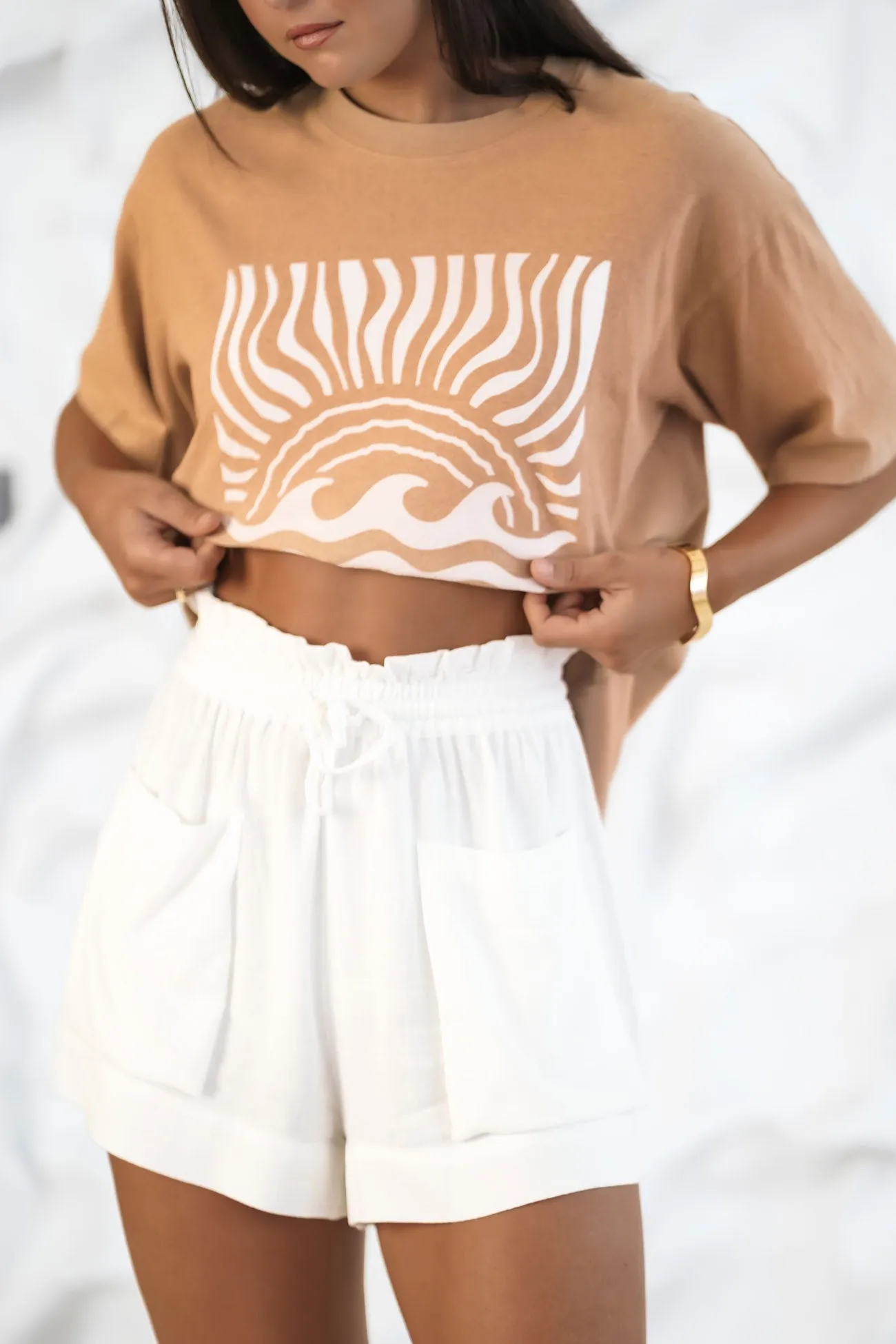 Street Trendy Rise Tee Tan