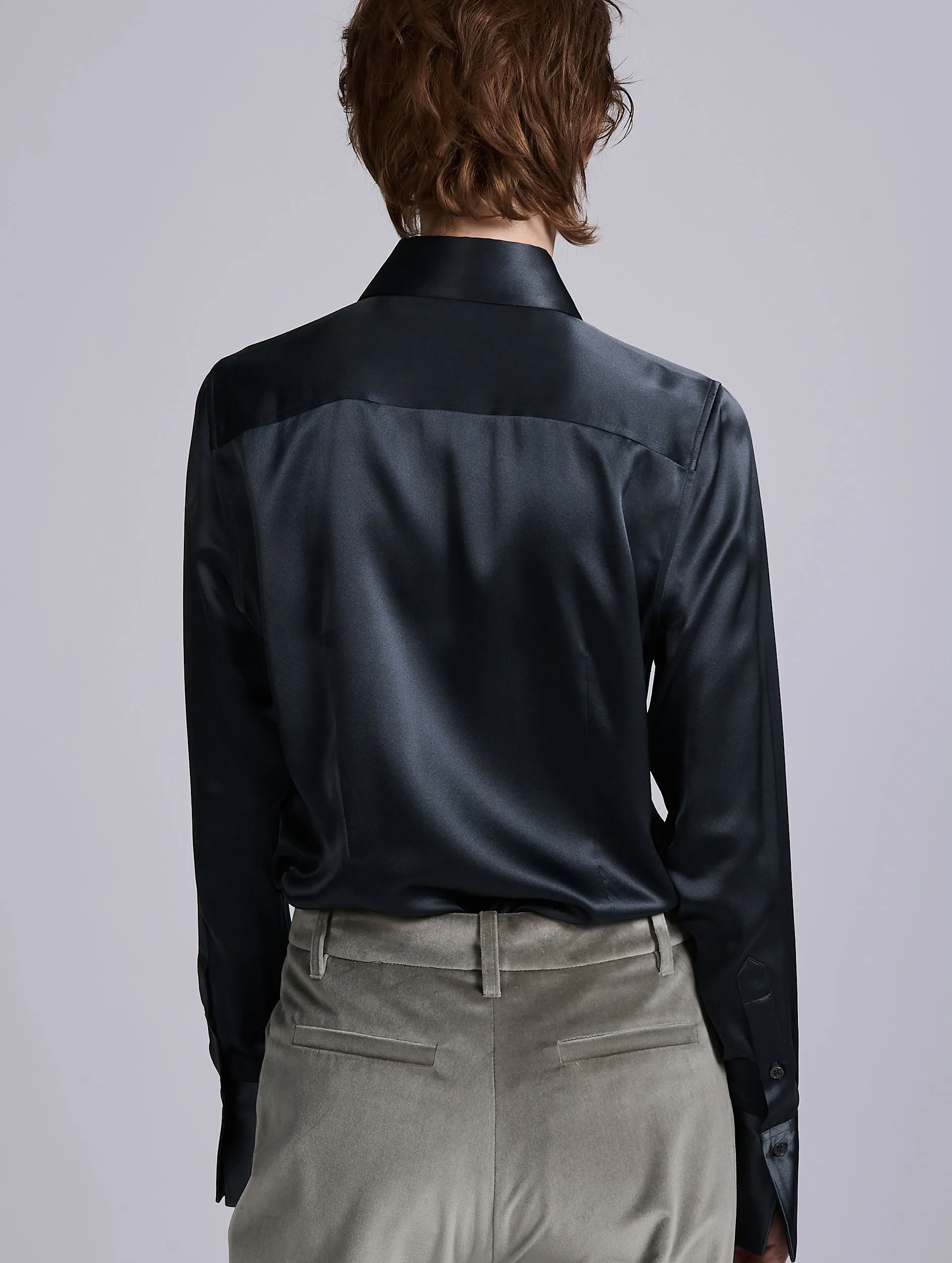 Grey silk satin lavalli??re shirt Slim Fit Design