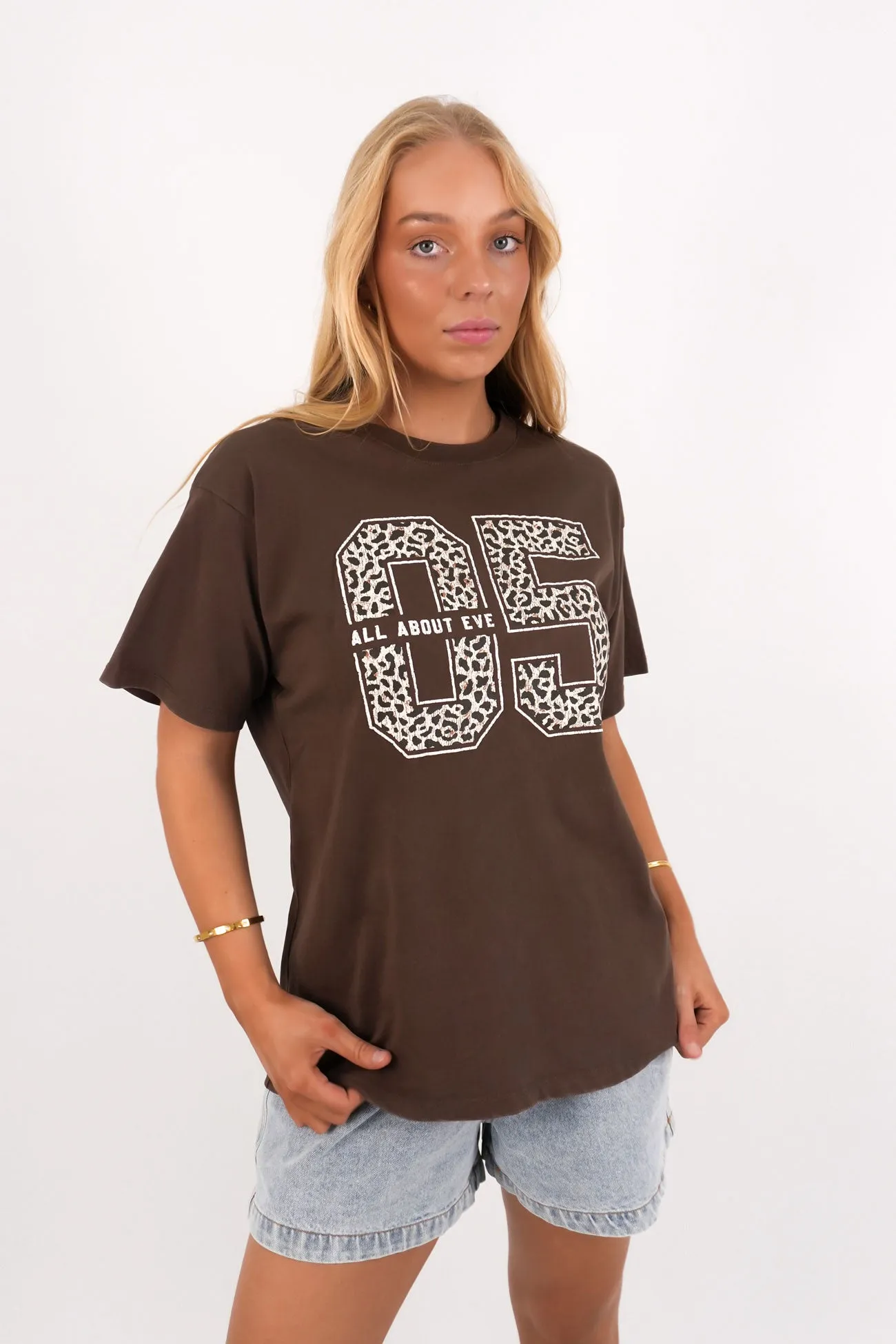 Fashion-Forward Look Durable Knitwear Nico Relaxed Tee Brown