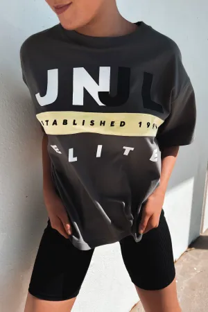 Landon Tee Charcoal Perfect Layering