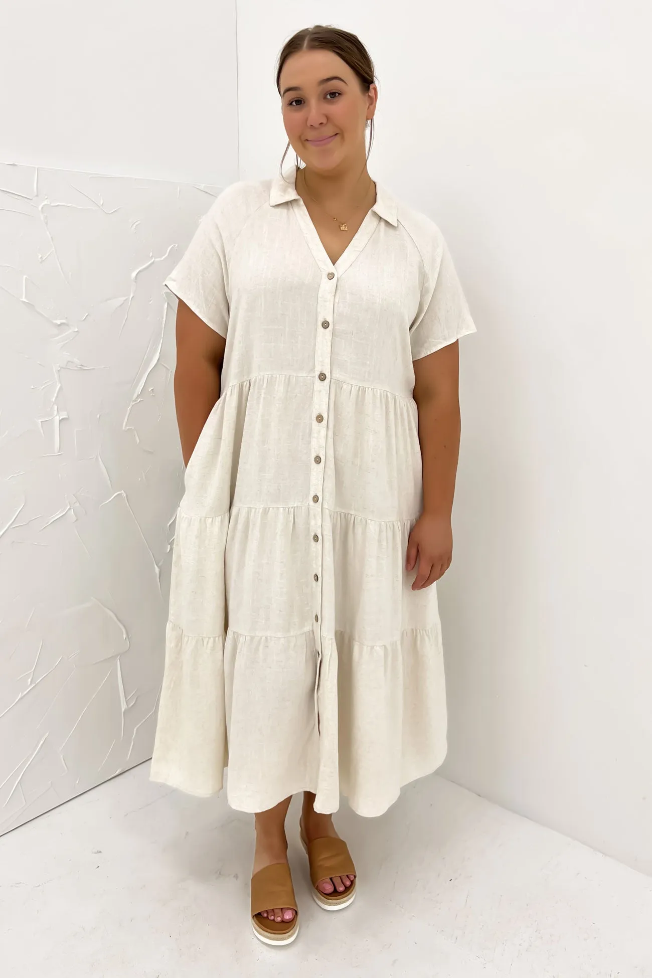 Layer Safe Elegant Motion Little Paradise Midi Dress Beige